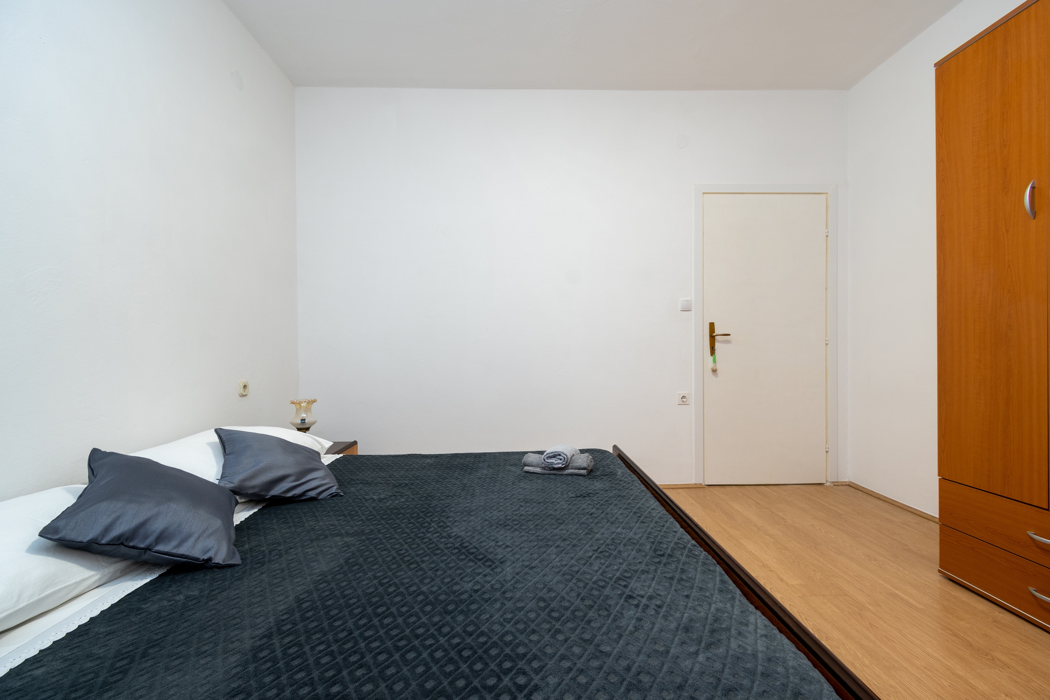 Two bedroom apartment with terrace and sea view Kraj, Pašman  A-a