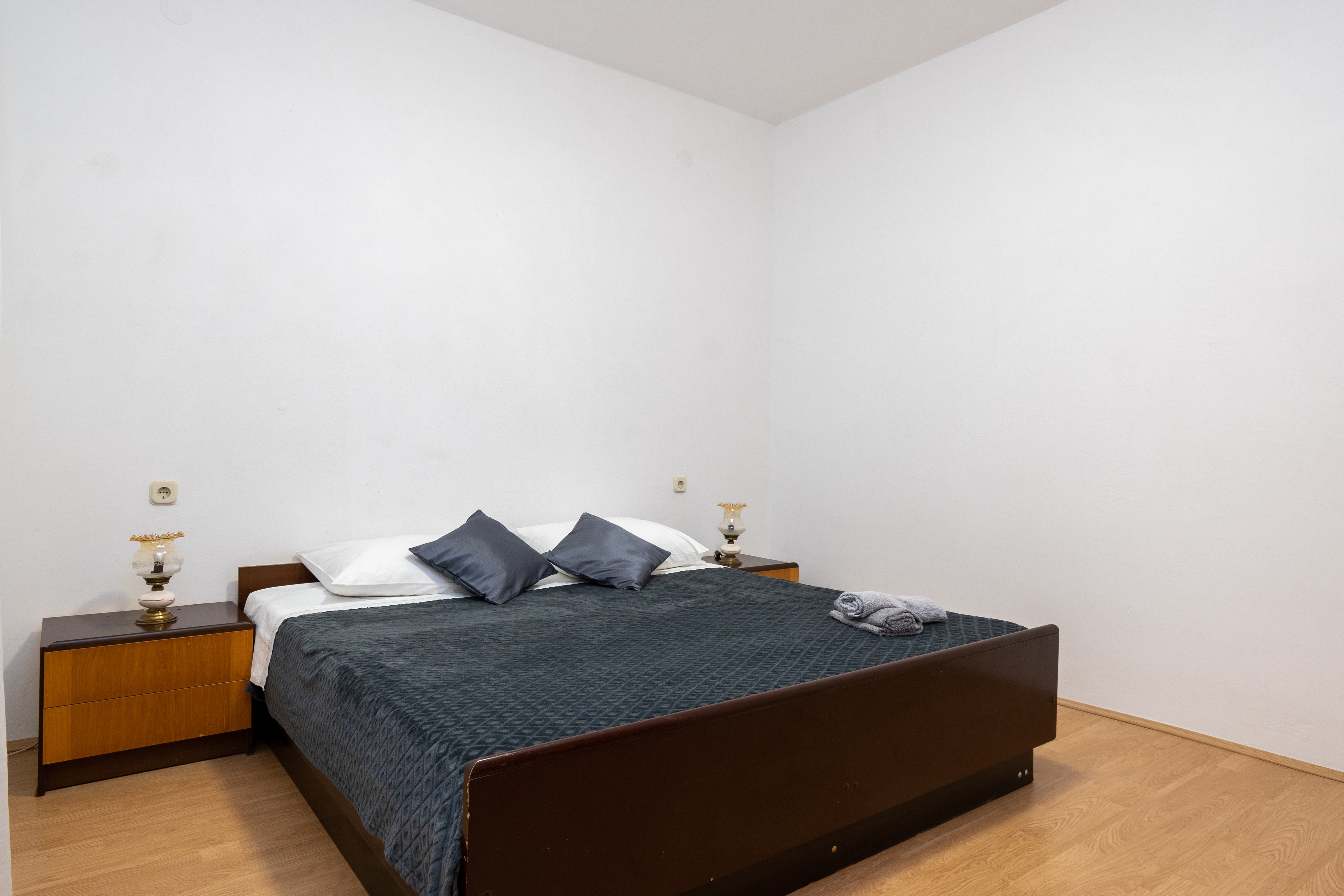 Two bedroom apartment with terrace and sea view Kraj, Pašman  A-a