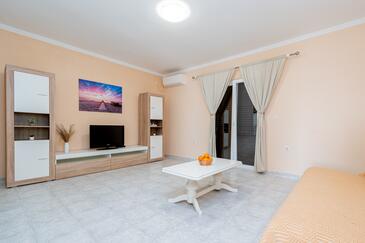 Kraj, Sala de estar in the apartment, air condition available y WiFi.