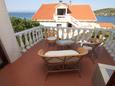 Terrace Kali, Terrace in the apartment, with a sea view, (pet friendly) and WiFi.