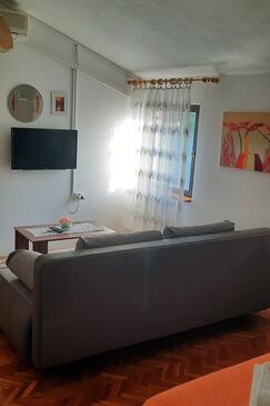 Living room Kali, Living room in the studio-apartment, (pet friendly) and WiFi.
