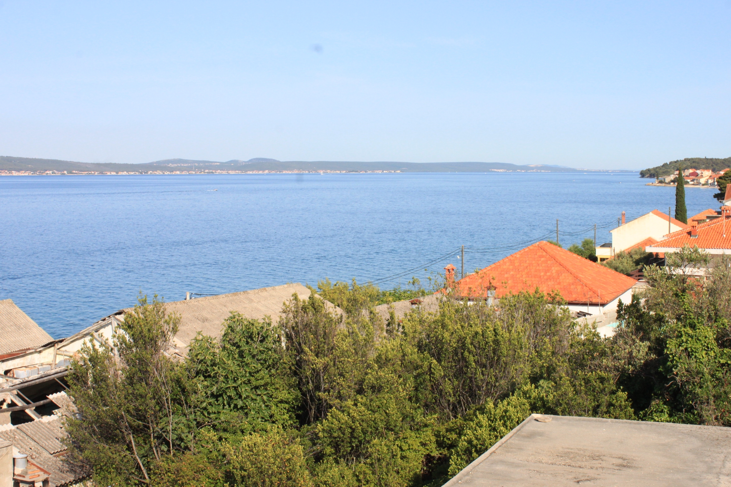 Four bedroom apartment with terrace and sea view Kali, Ugljan  A-a