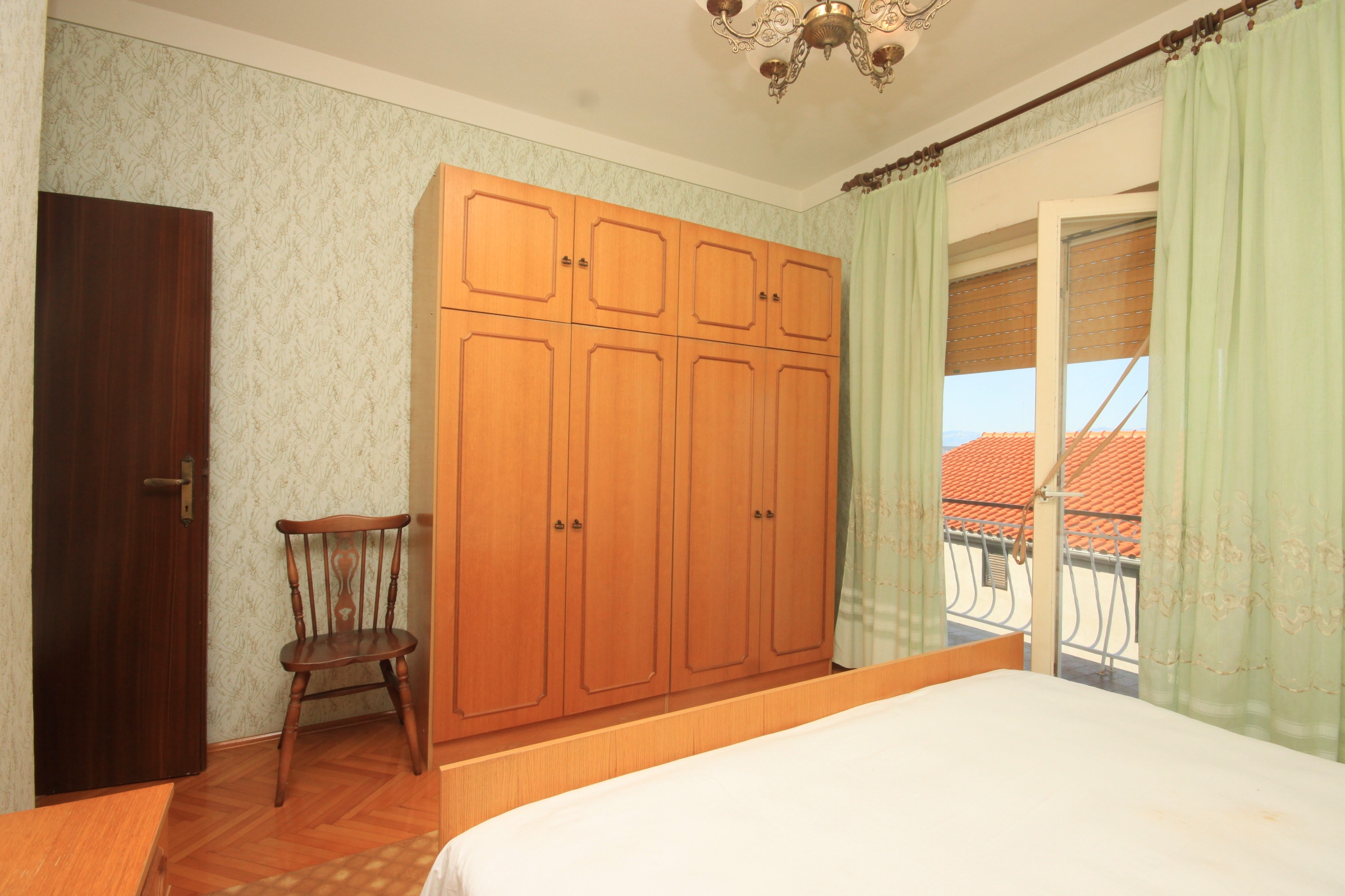 Four bedroom apartment with terrace and sea view Kali, Ugljan  A-a