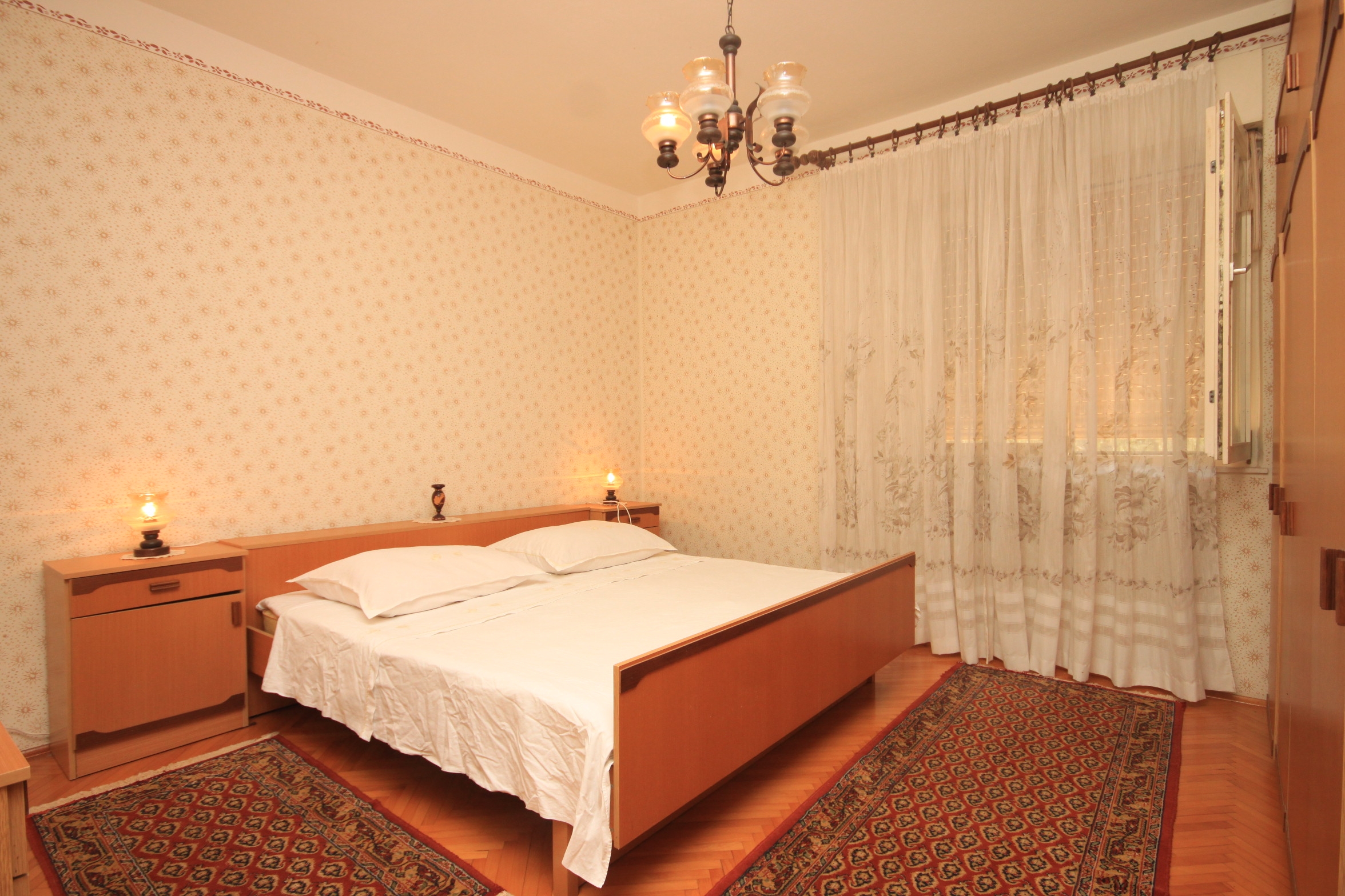 Four bedroom apartment with terrace and sea view Kali, Ugljan  A-a