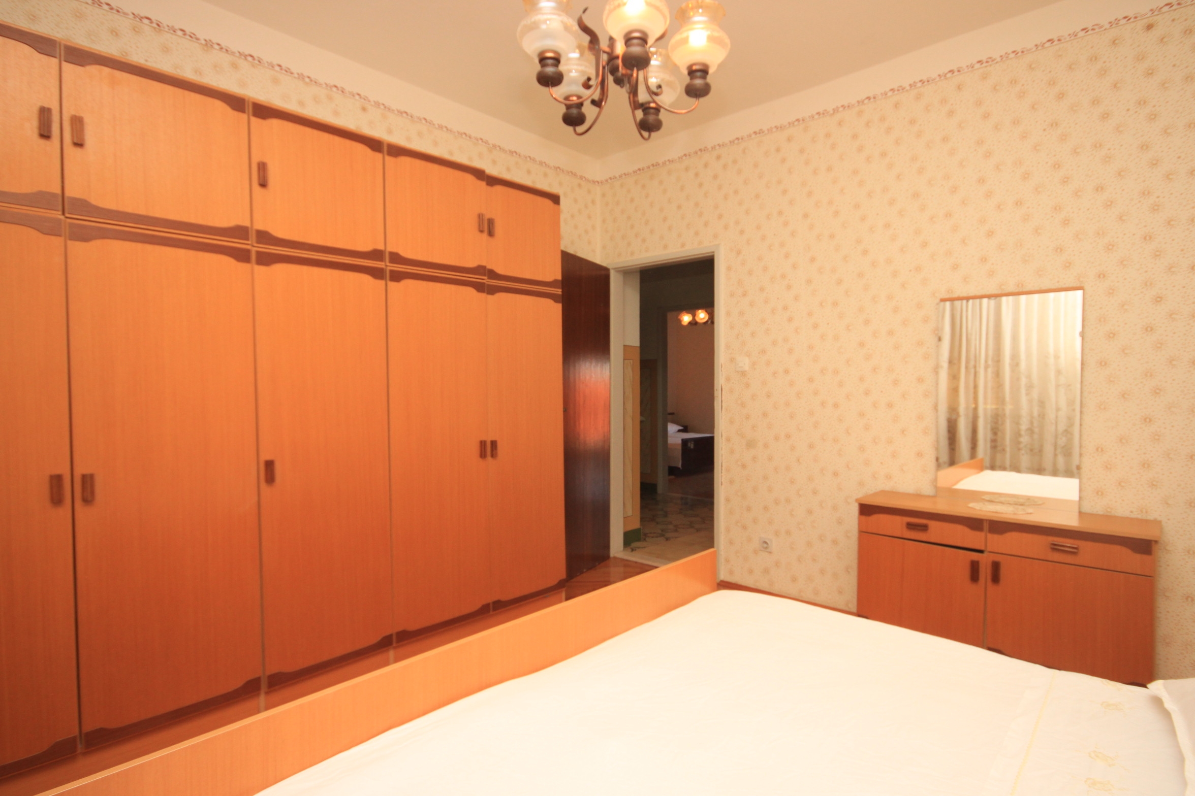 Four bedroom apartment with terrace and sea view Kali, Ugljan  A-a