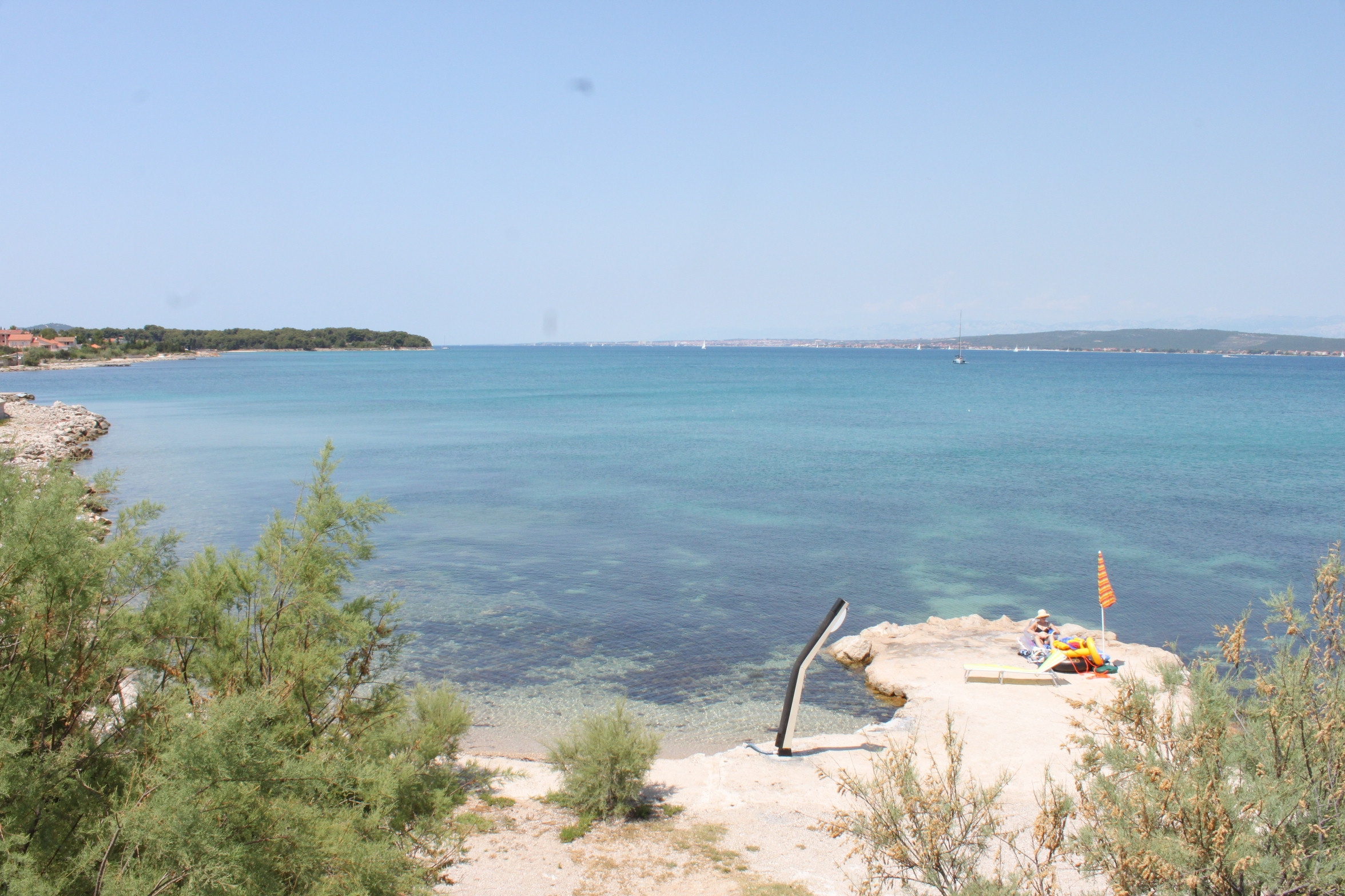 One bedroom apartment near beach Banj, Pašman  A-d