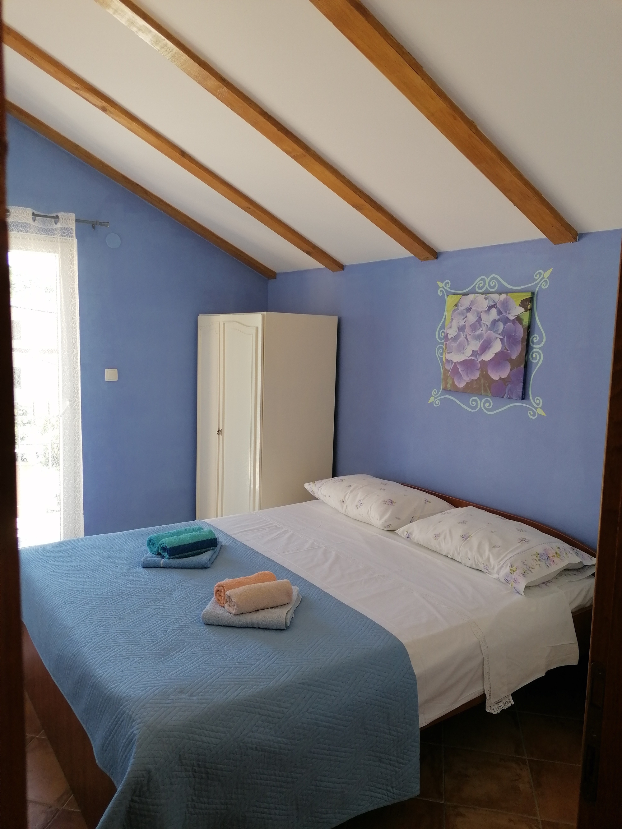 Dvosobni apartman s terasom i pogledom na more Kukljica, Ugljan  A-a