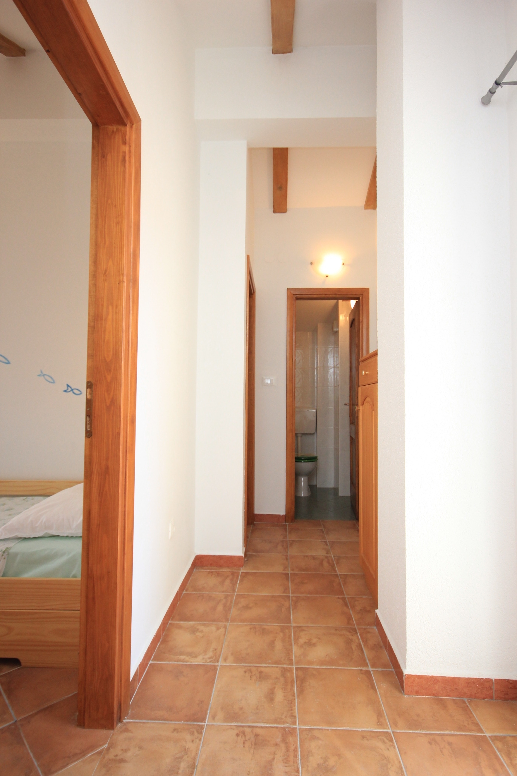 Dvosobni apartman s terasom i pogledom na more Kukljica, Ugljan  A-a