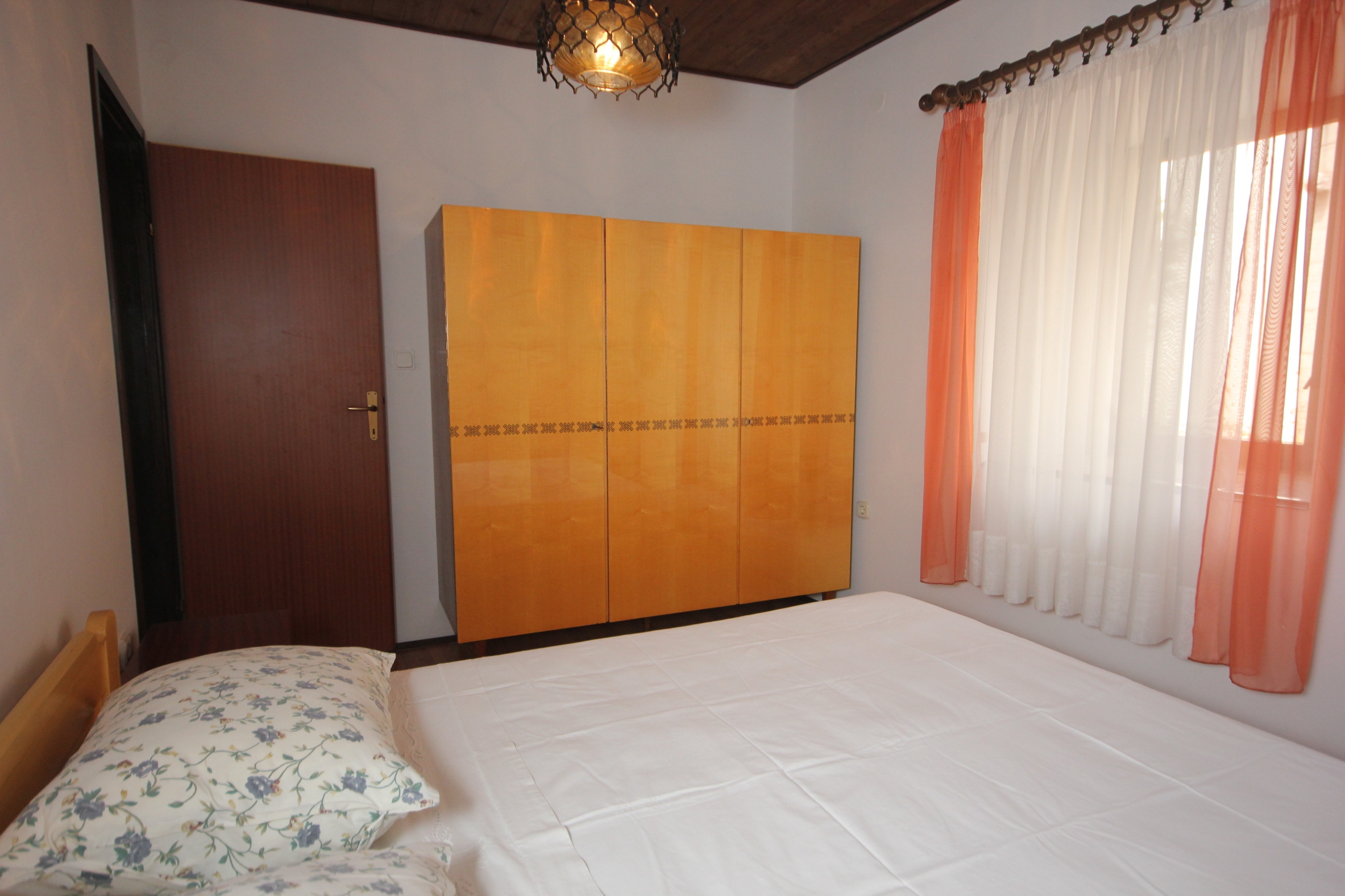 Trosobni apartman s klimom Kukljica, Ugljan  A-a