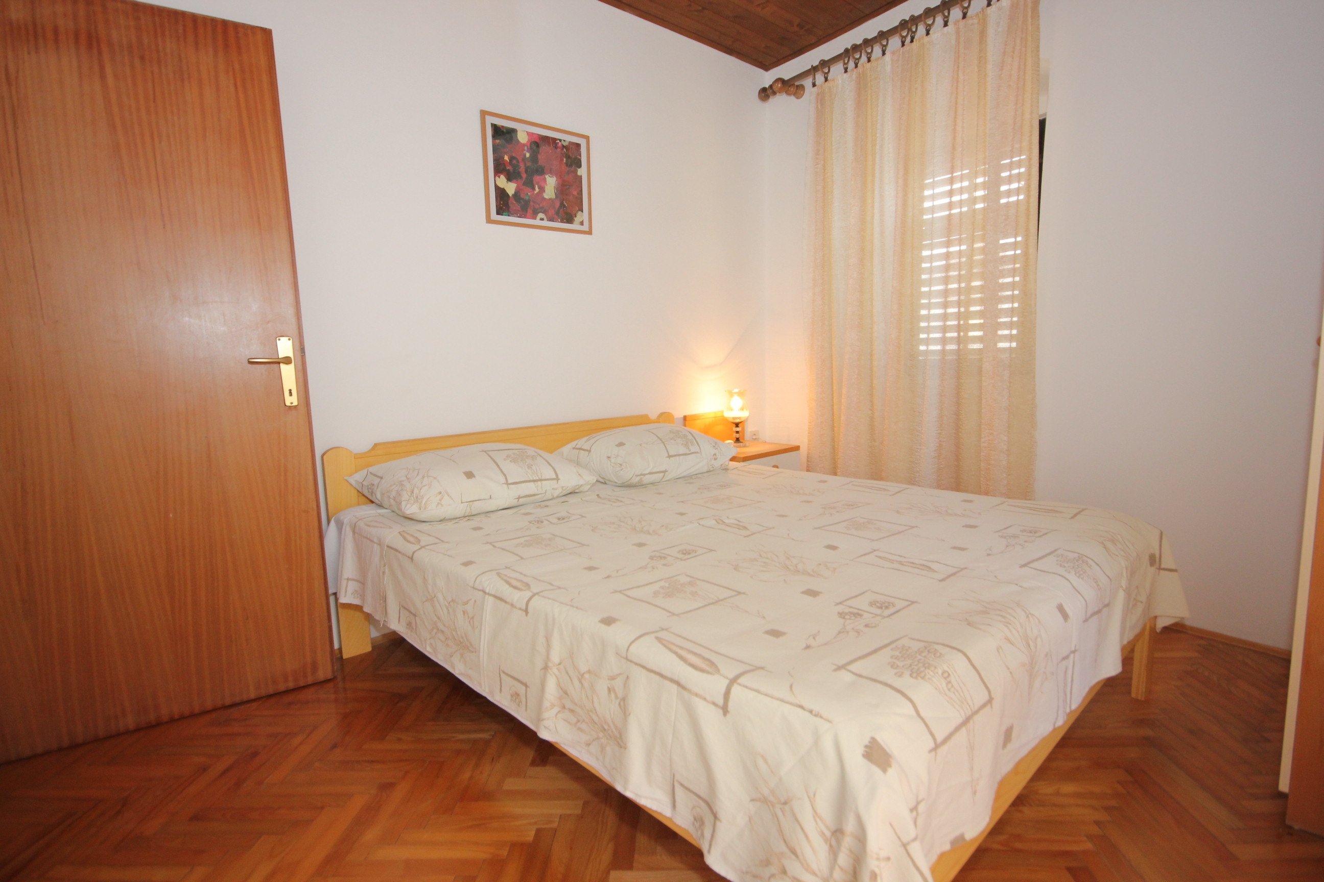 Jednosobni apartman s balkonom Kukljica, Ugljan  A-b