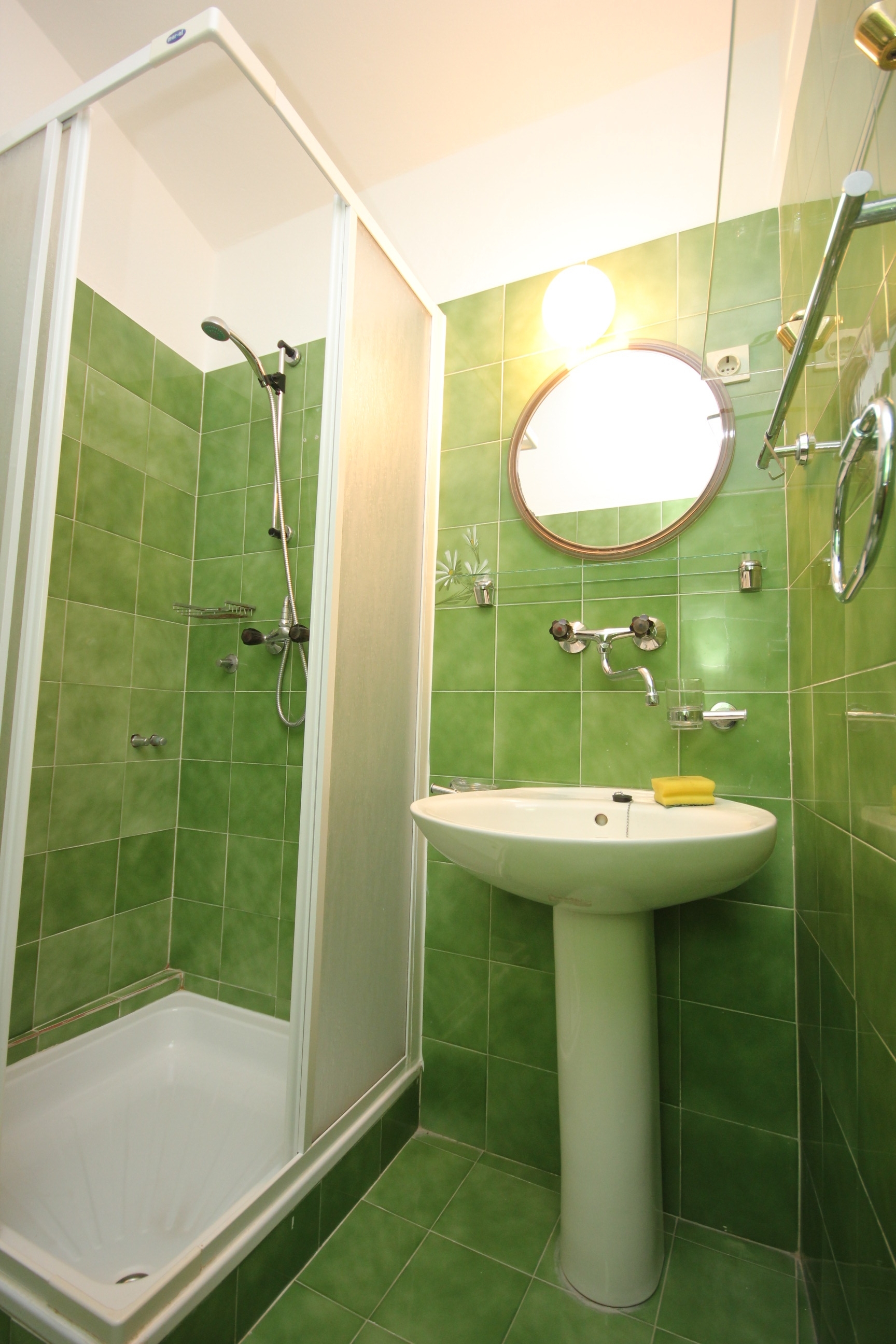 Jednosobni apartman s balkonom Kukljica, Ugljan  A-d