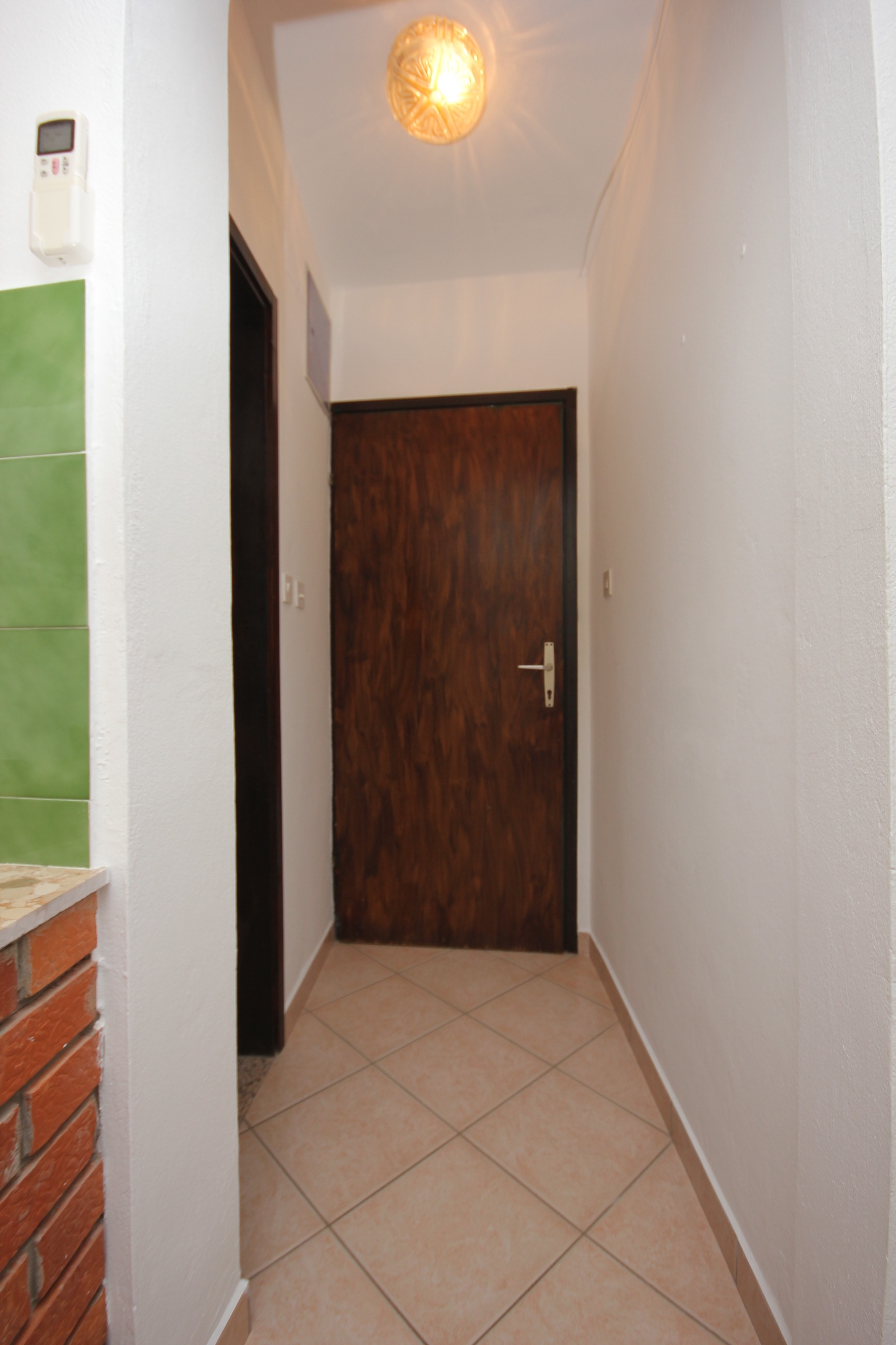 Jednosobni apartman s balkonom Kukljica, Ugljan  A-d