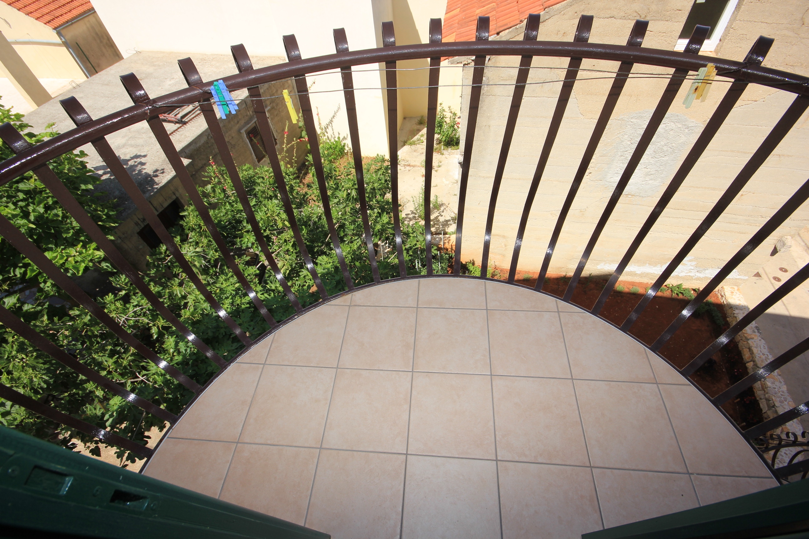 Jednosobni apartman s balkonom i pogledom na more Kukljica, Ugljan  A-e