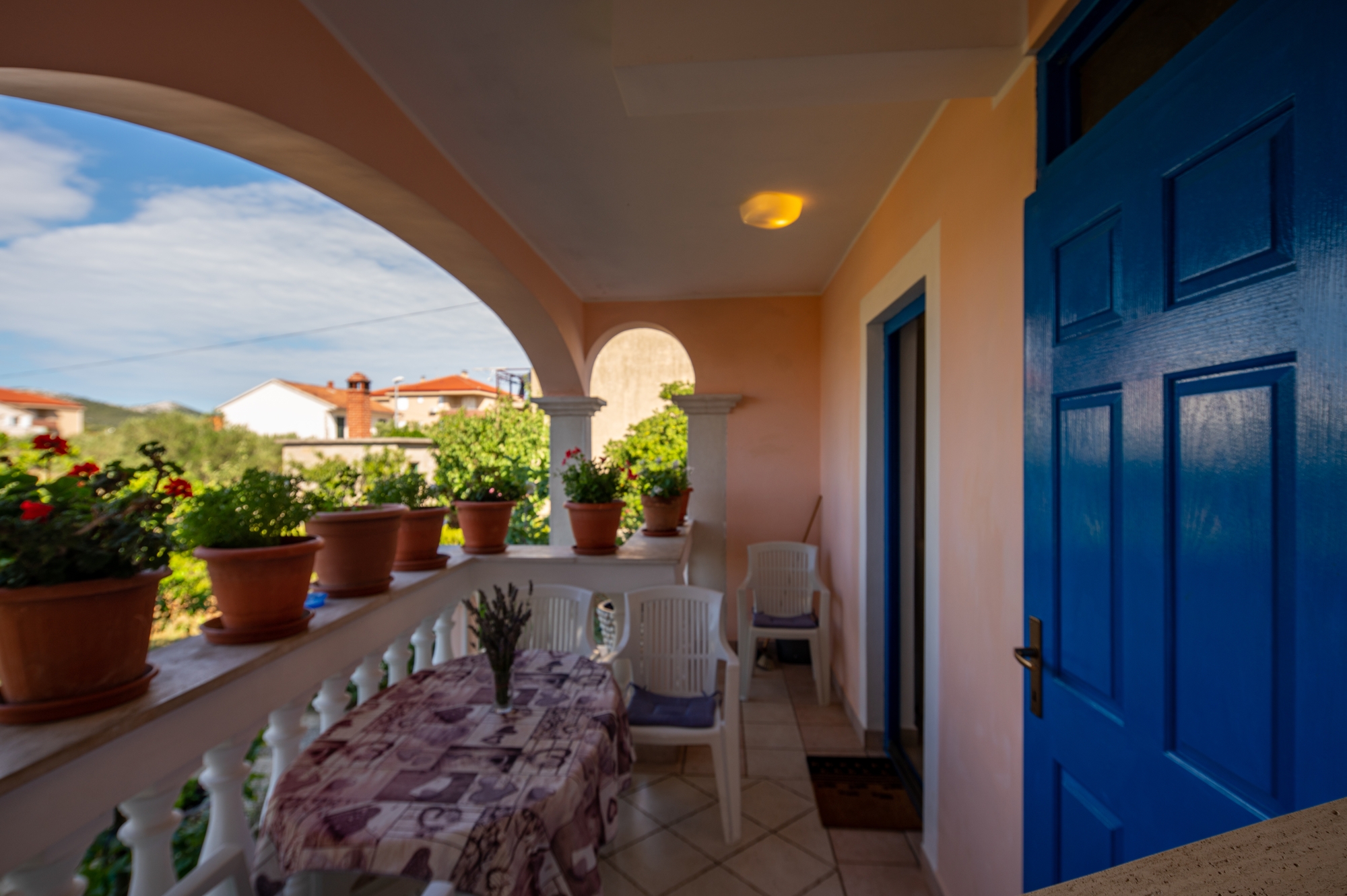 Dvosobni apartman s terasom Pašman  A-a