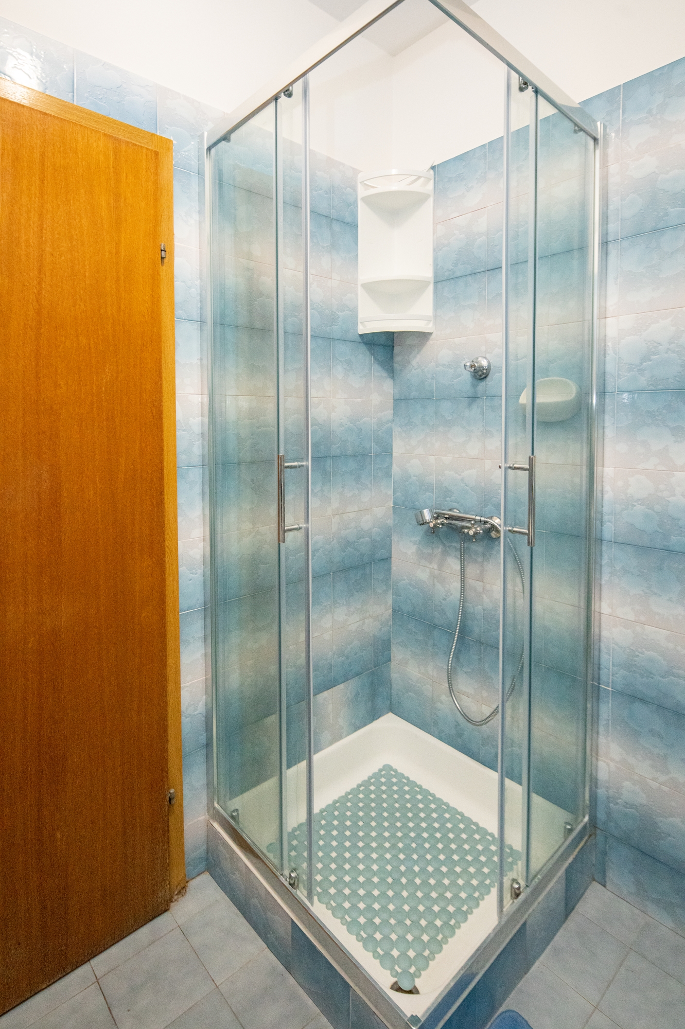 Dvosobni apartman s terasom Pašman  A-b