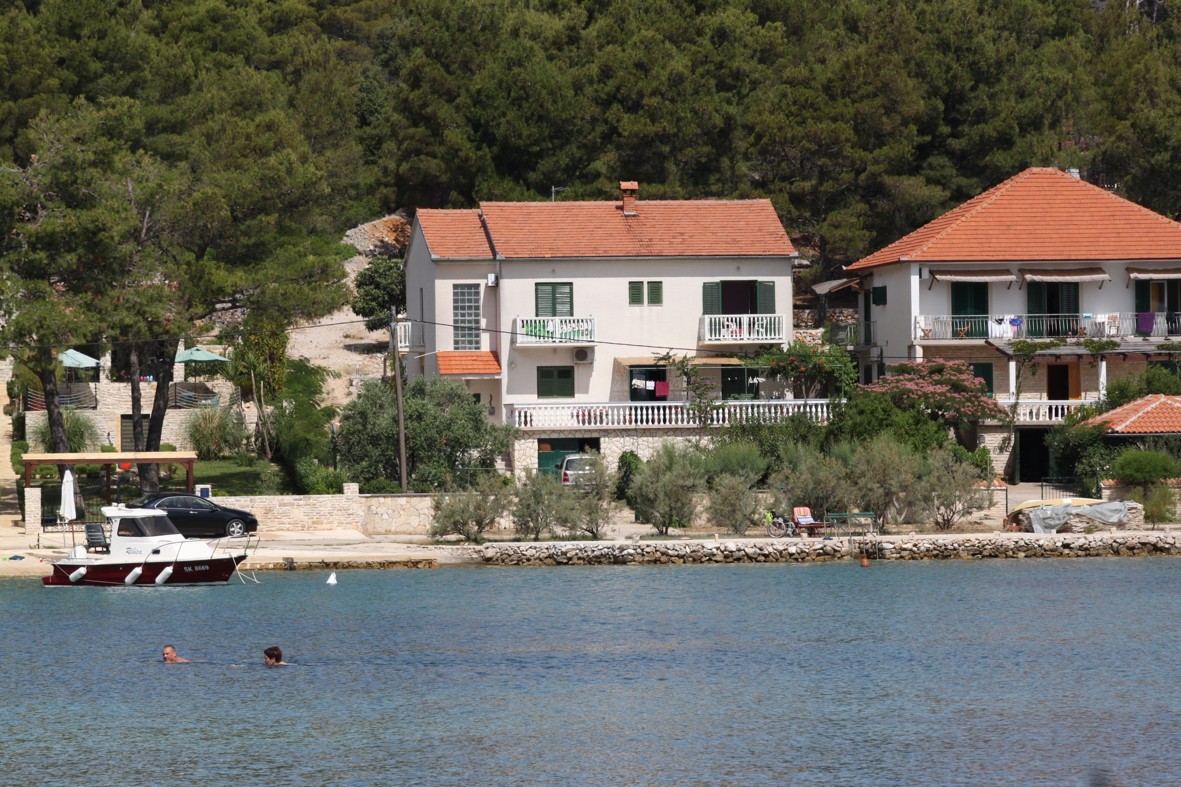 Two bedroom apartment near beach Pašman (A-8219-a) Two bedroom apartment near beach Pašman (A-8219-a)