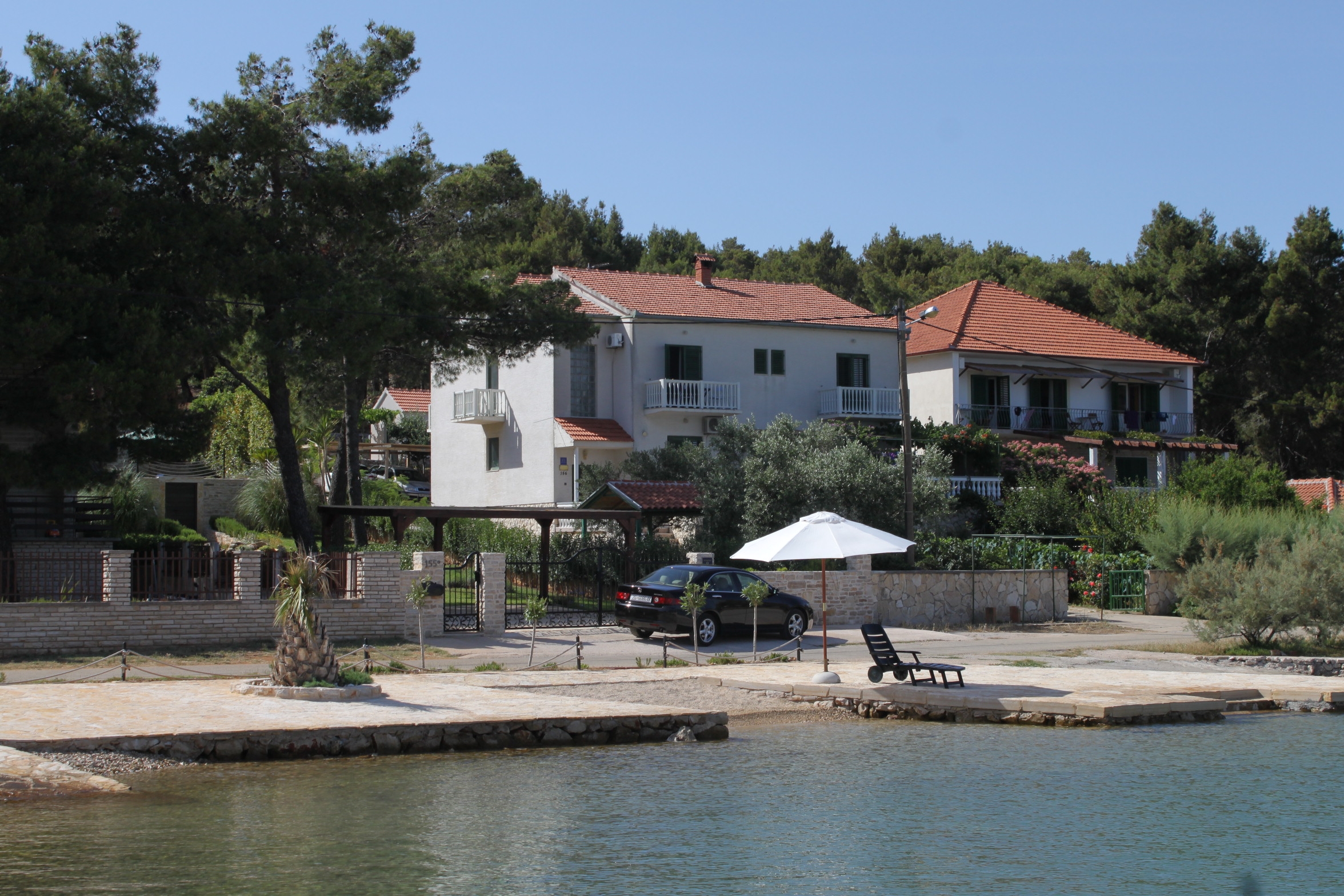 One bedroom apartment near beach Pašman (A-8219-b) One bedroom apartment near beach Pašman (A-8219-b)
