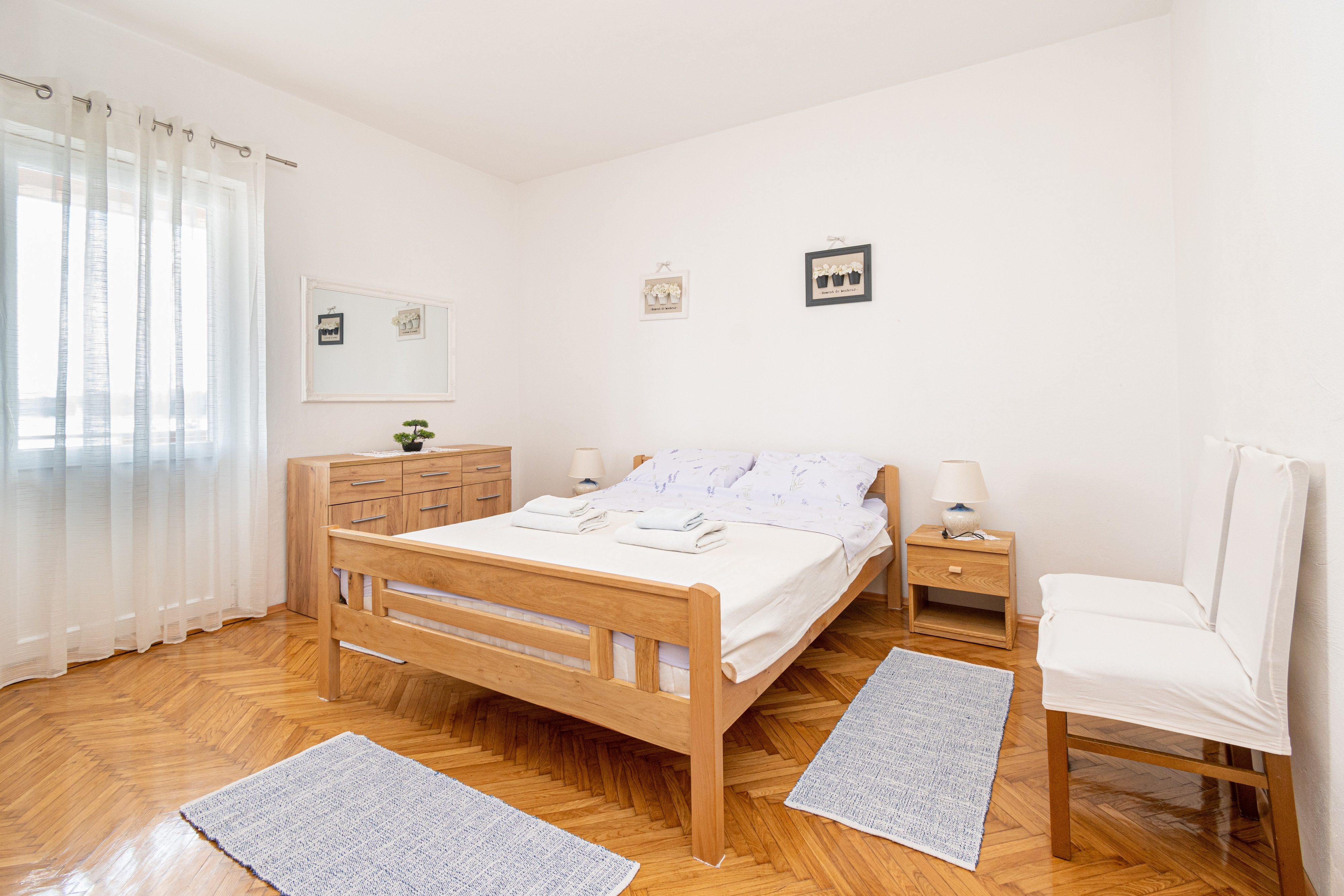 Dvosobni apartman uz plažu Pašman  A-a