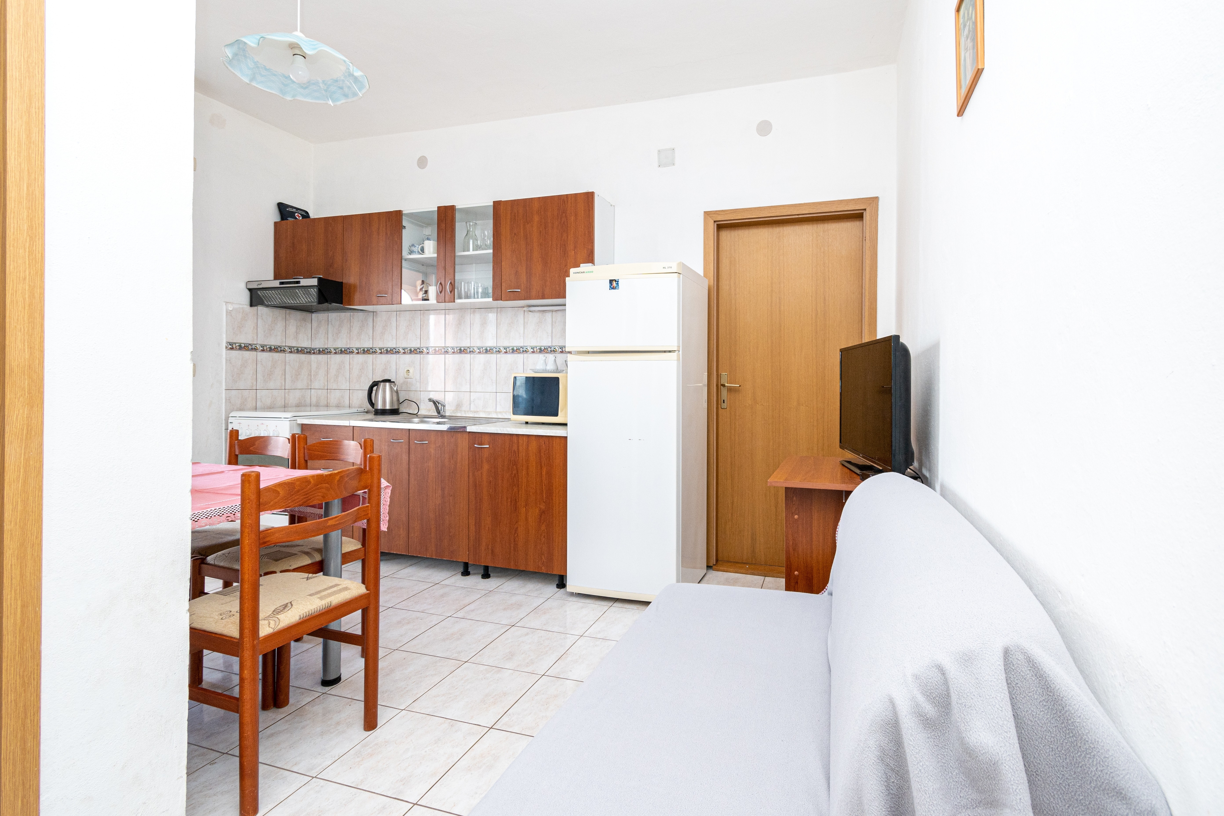 Two bedroom apartment near beach Pašman (A-8221-a) Two bedroom apartment near beach Pašman (A-8221-a)