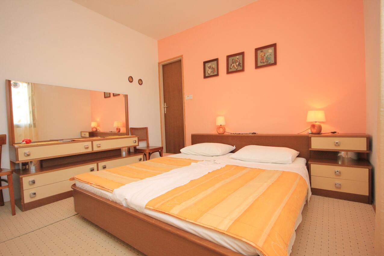 Apartmán v meste Pašman - 8223