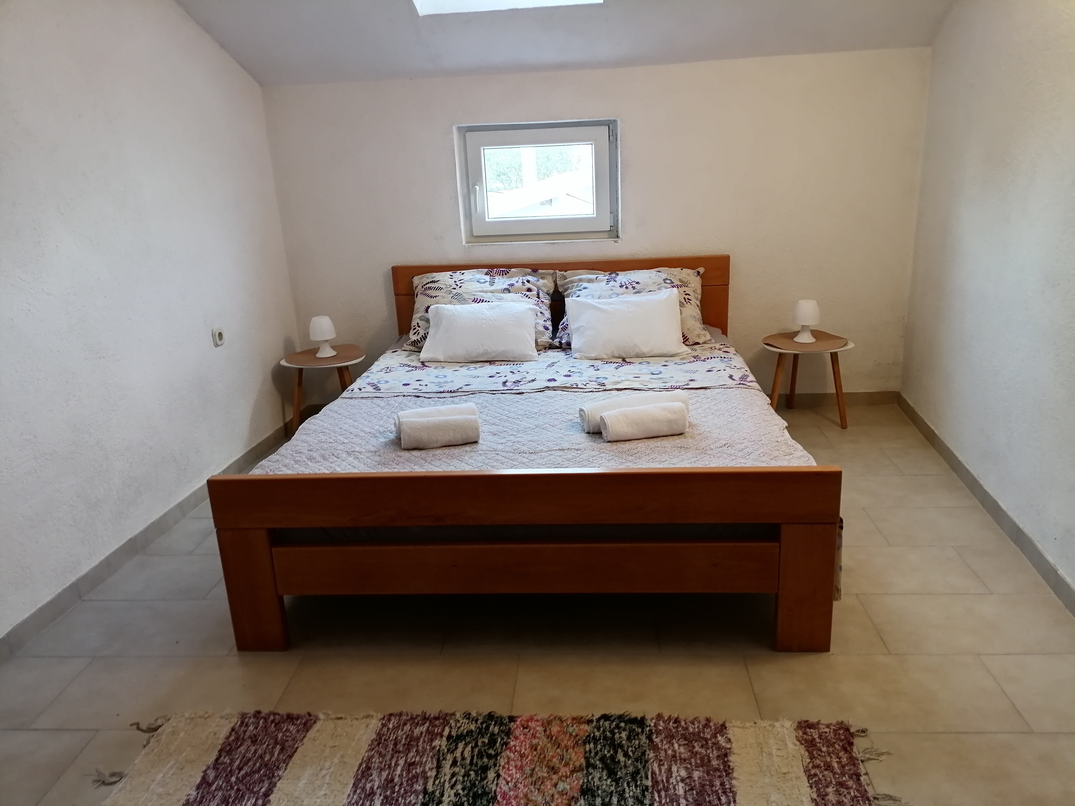 Three bedroom apartment with air-conditioning Tkon, Pašman  A-a