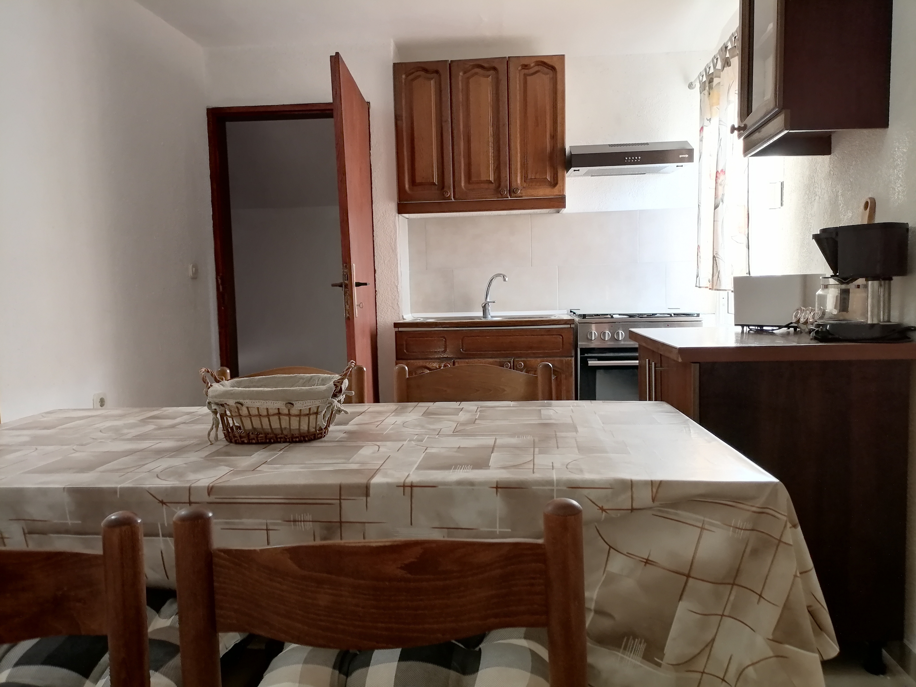 Three bedroom apartment with air-conditioning Tkon, Pašman  A-a