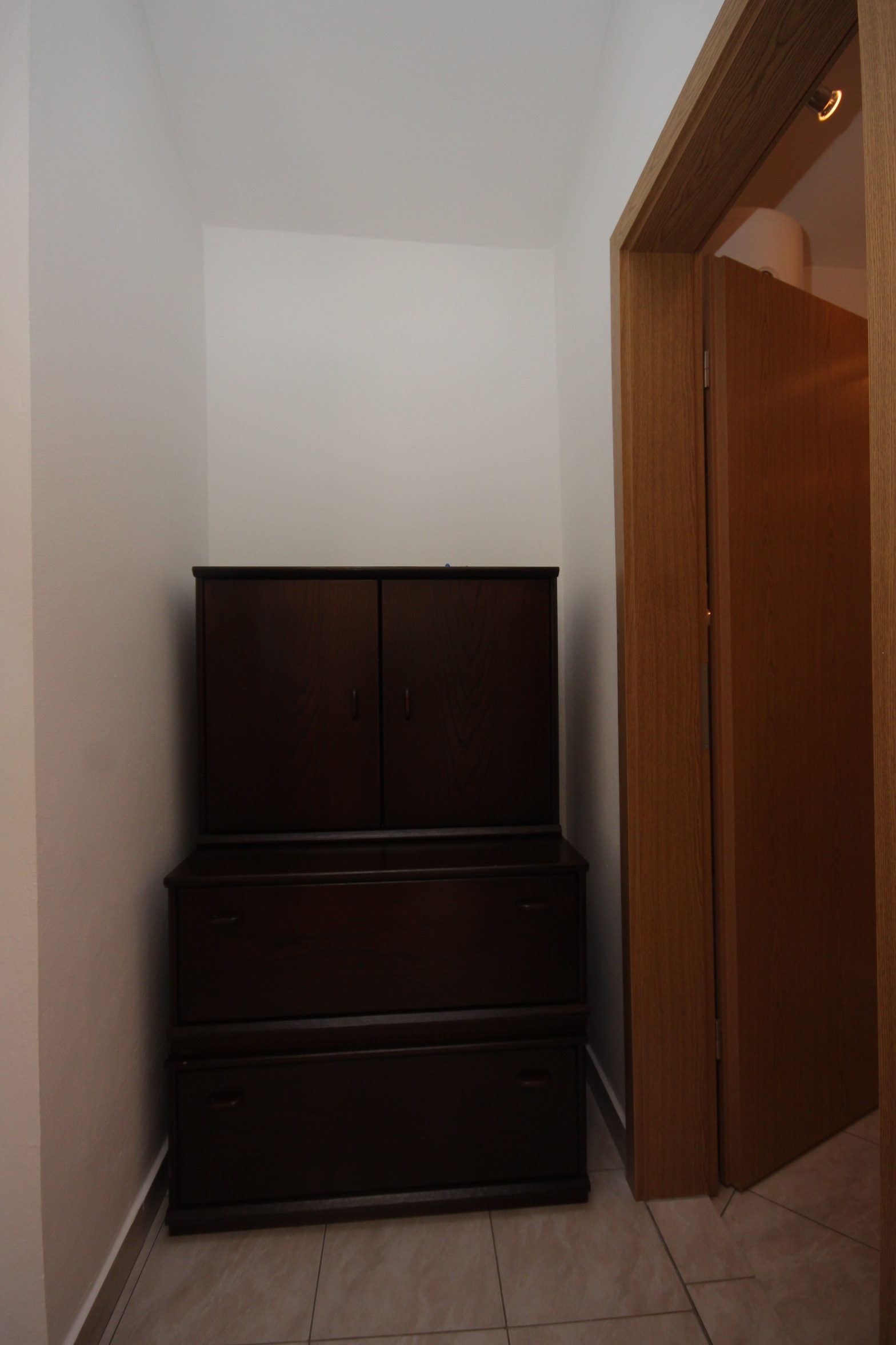 One bedroom apartment with terrace Preko, Ugljan  A-b