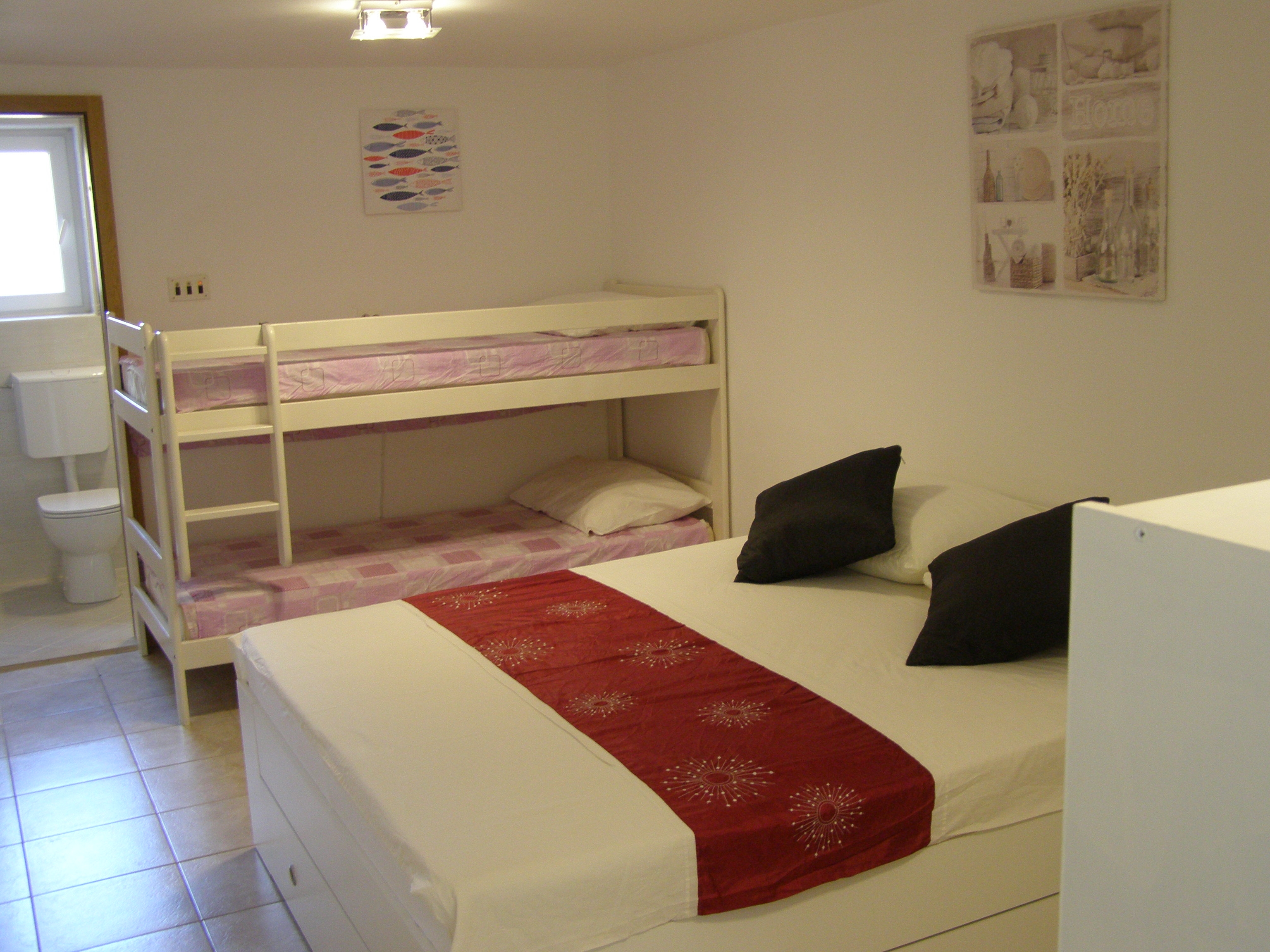 One bedroom apartment with terrace Preko, Ugljan  A-c