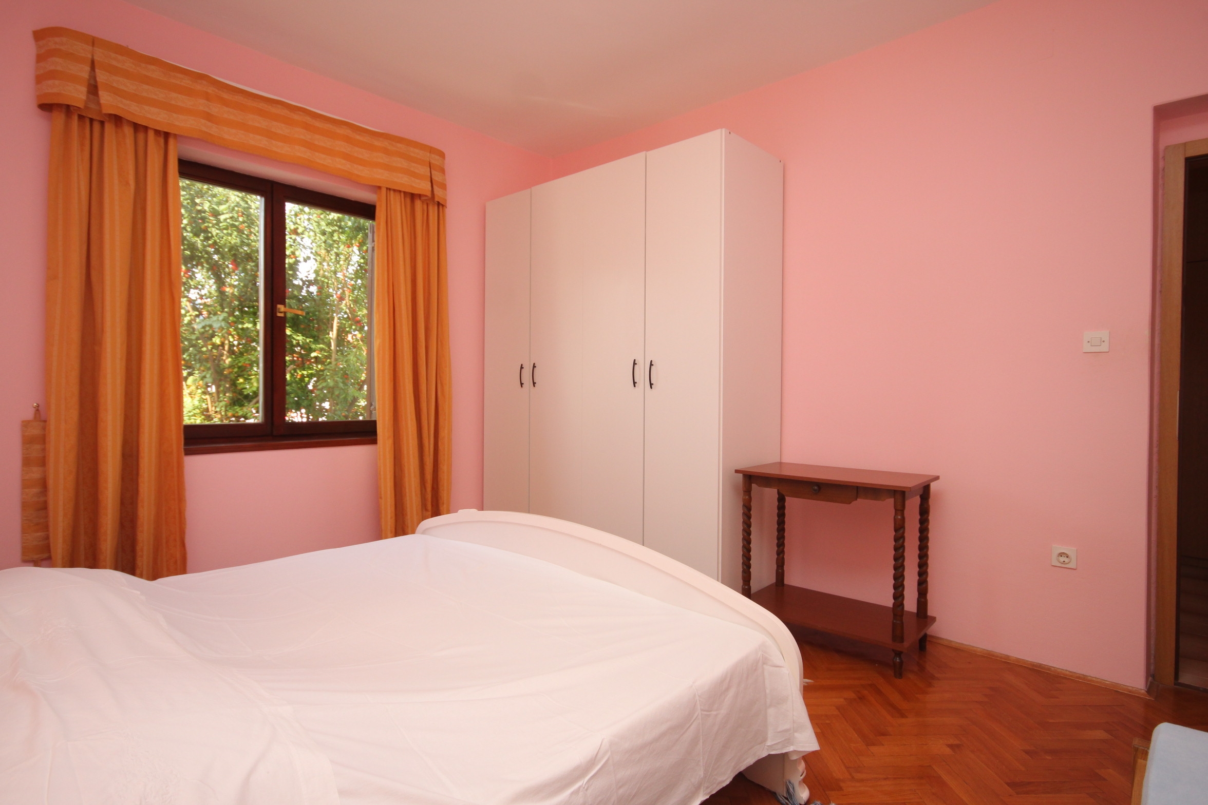 One bedroom apartment with terrace and sea view Preko, Ugljan  A-d
