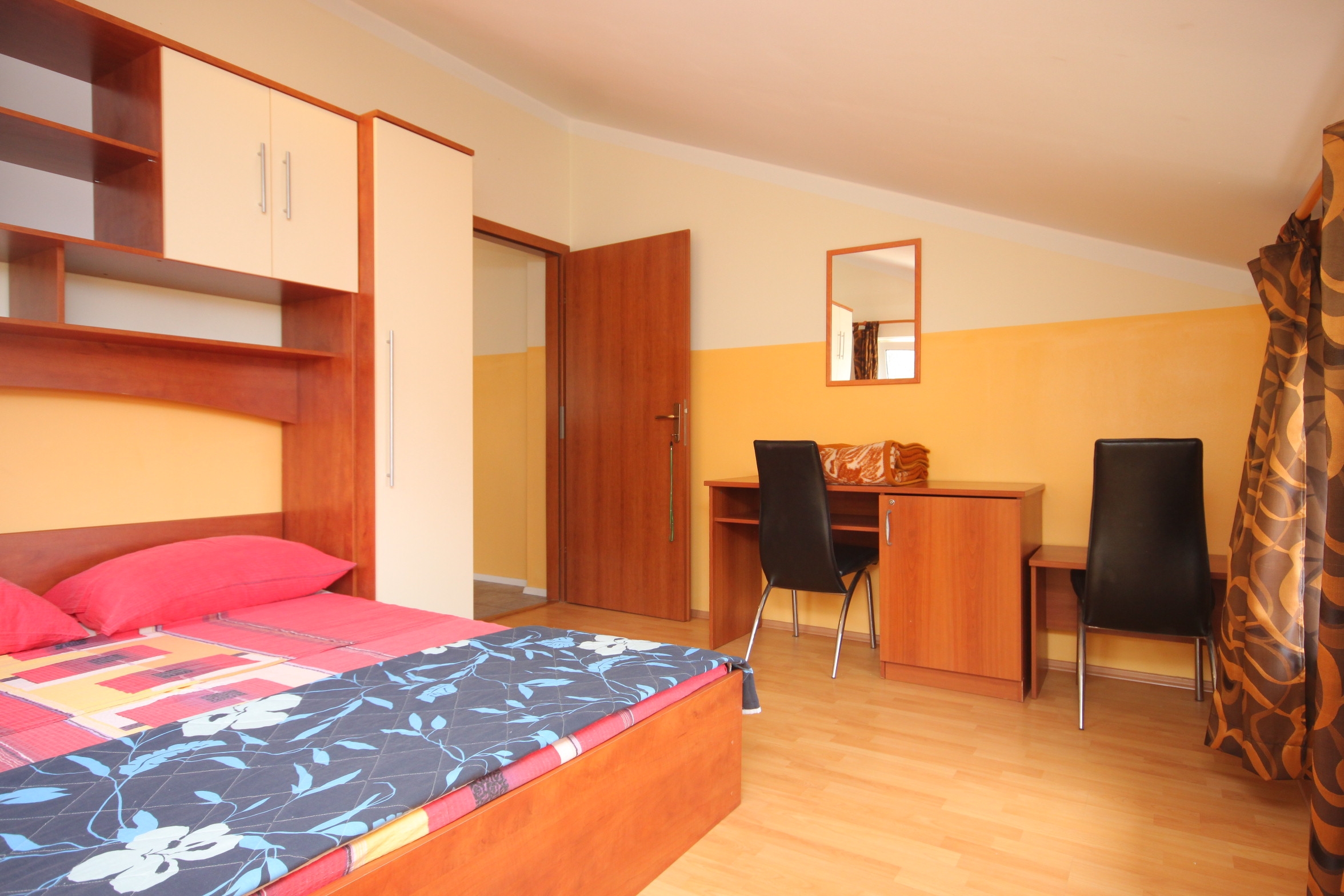 Comfortable and spacious apartment with terrace and sea view Kali, Ugljan  A-a