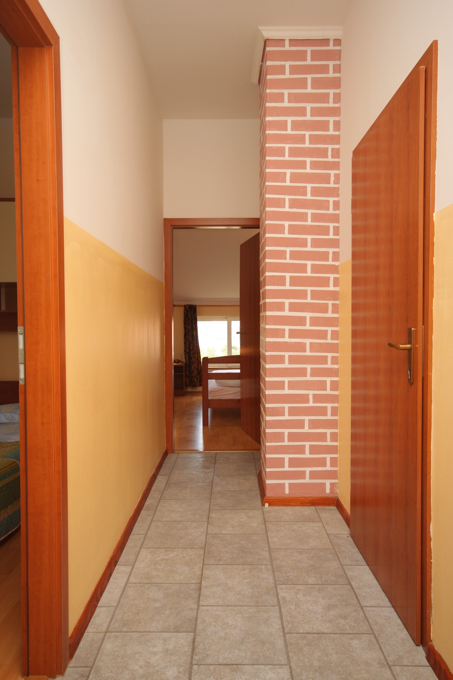 Comfortable and spacious apartment with terrace and sea view Kali, Ugljan  A-a