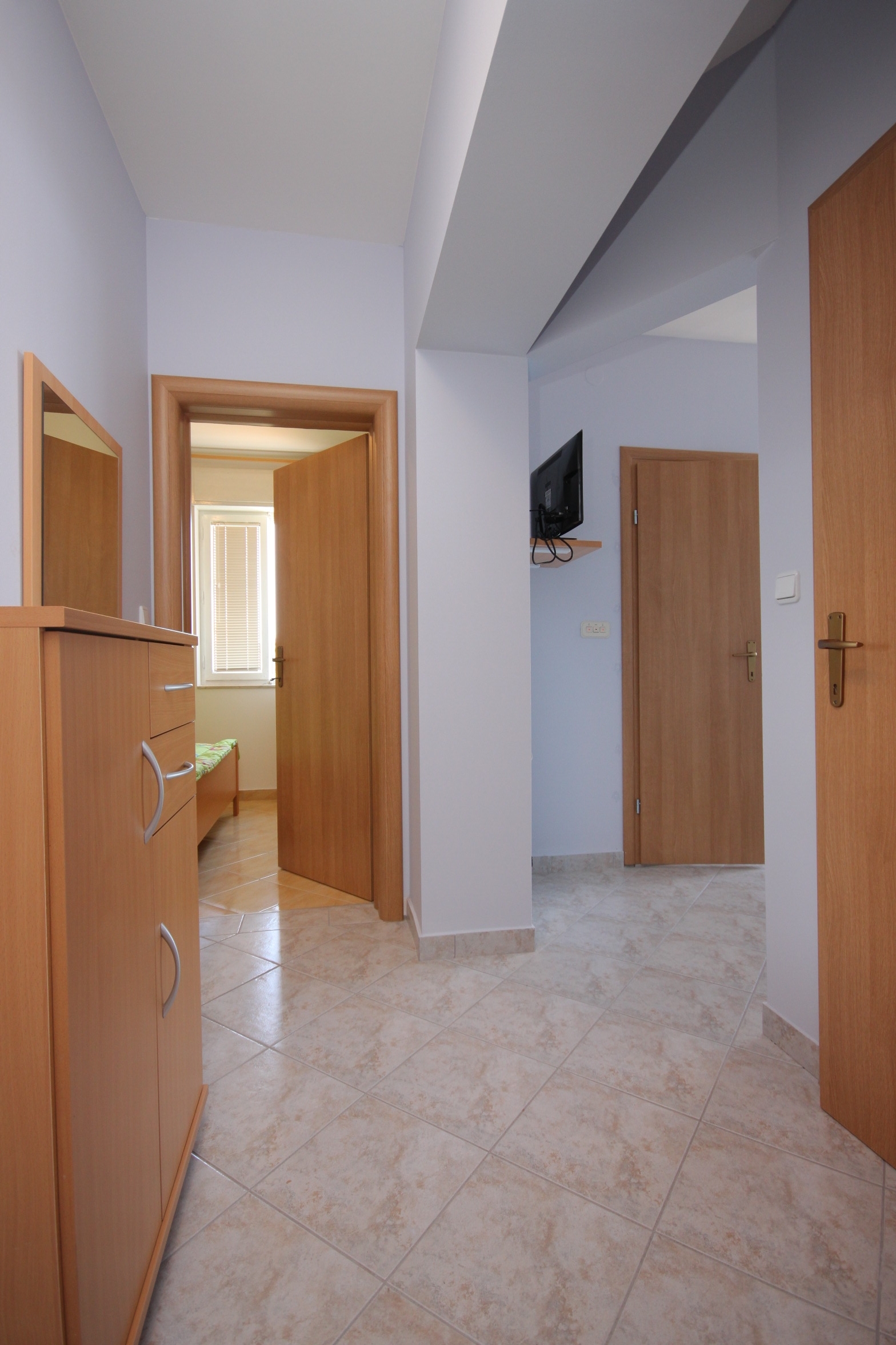 Two bedroom apartment with terrace and sea view Kali, Ugljan  A-a