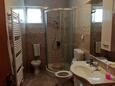 Ванная комната Kukljica, Ванная комната в размещении типа apartment, Домашние животные допускаются и WiFi.