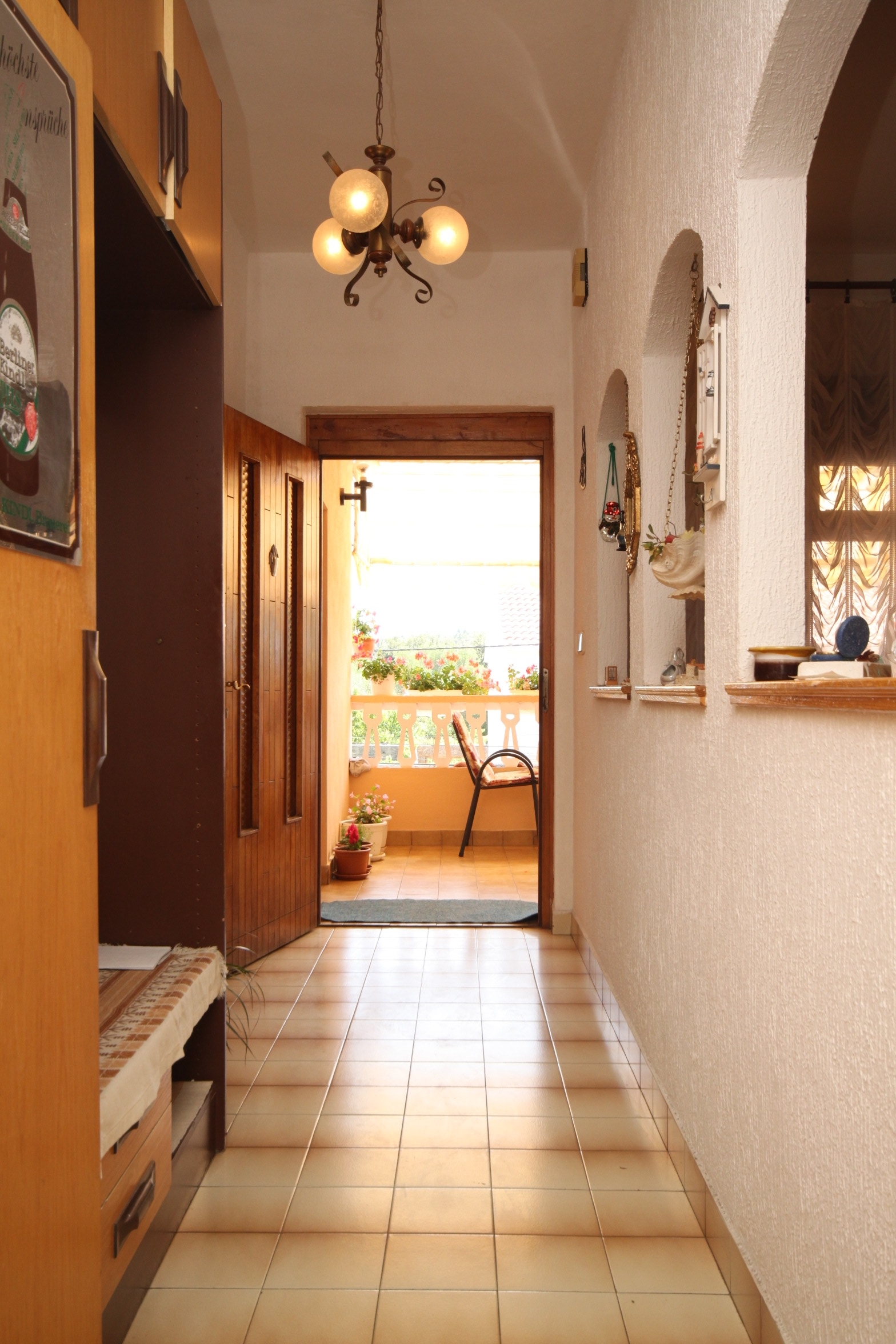 Dvosobni apartman s terasom i pogledom na more Kukljica, Ugljan  A-a