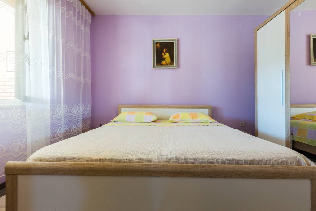 Two bedroom apartment with terrace Kukljica, Ugljan  A-c