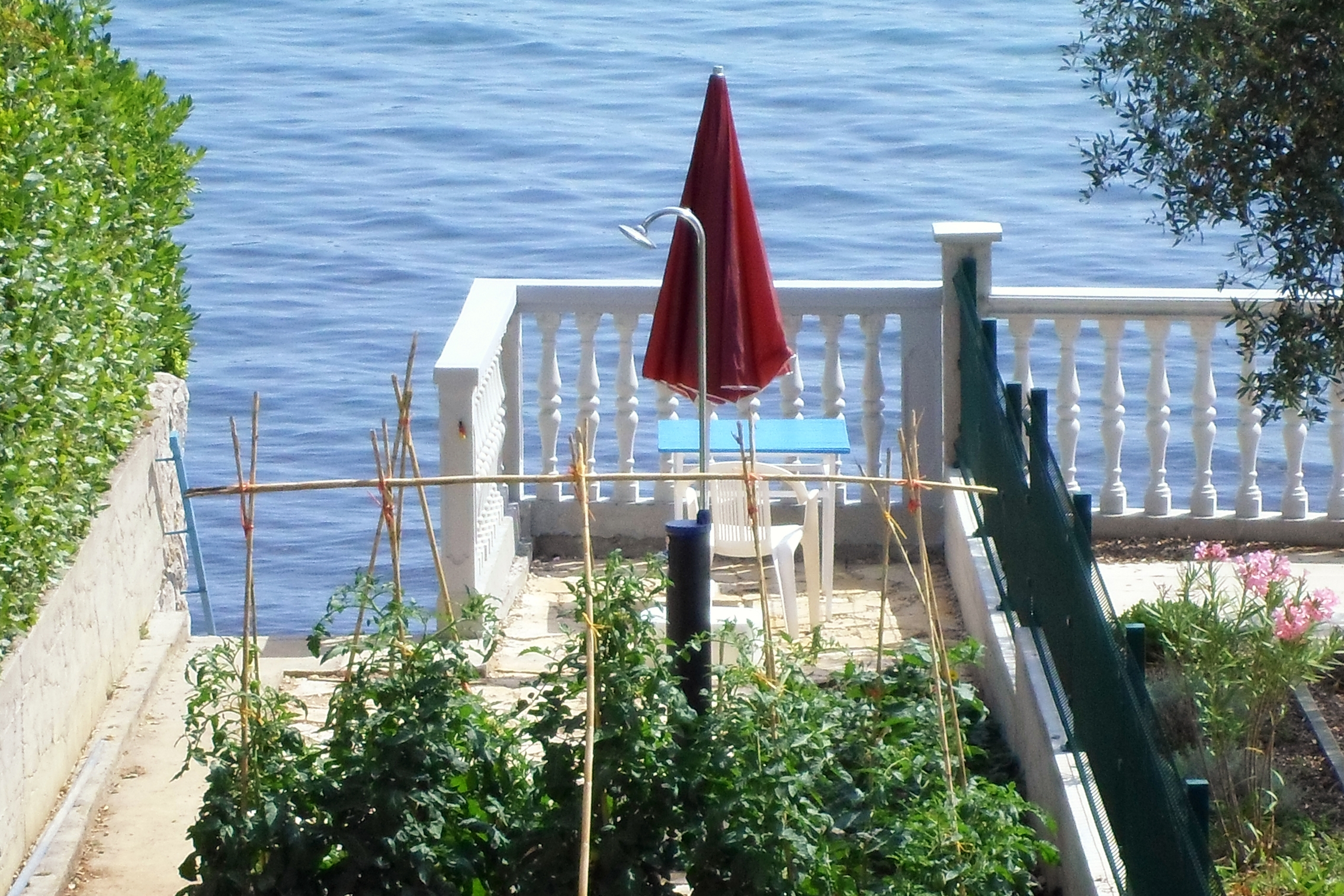 Three bedroom apartment near beach Tkon, Pašman (A-8244-b)