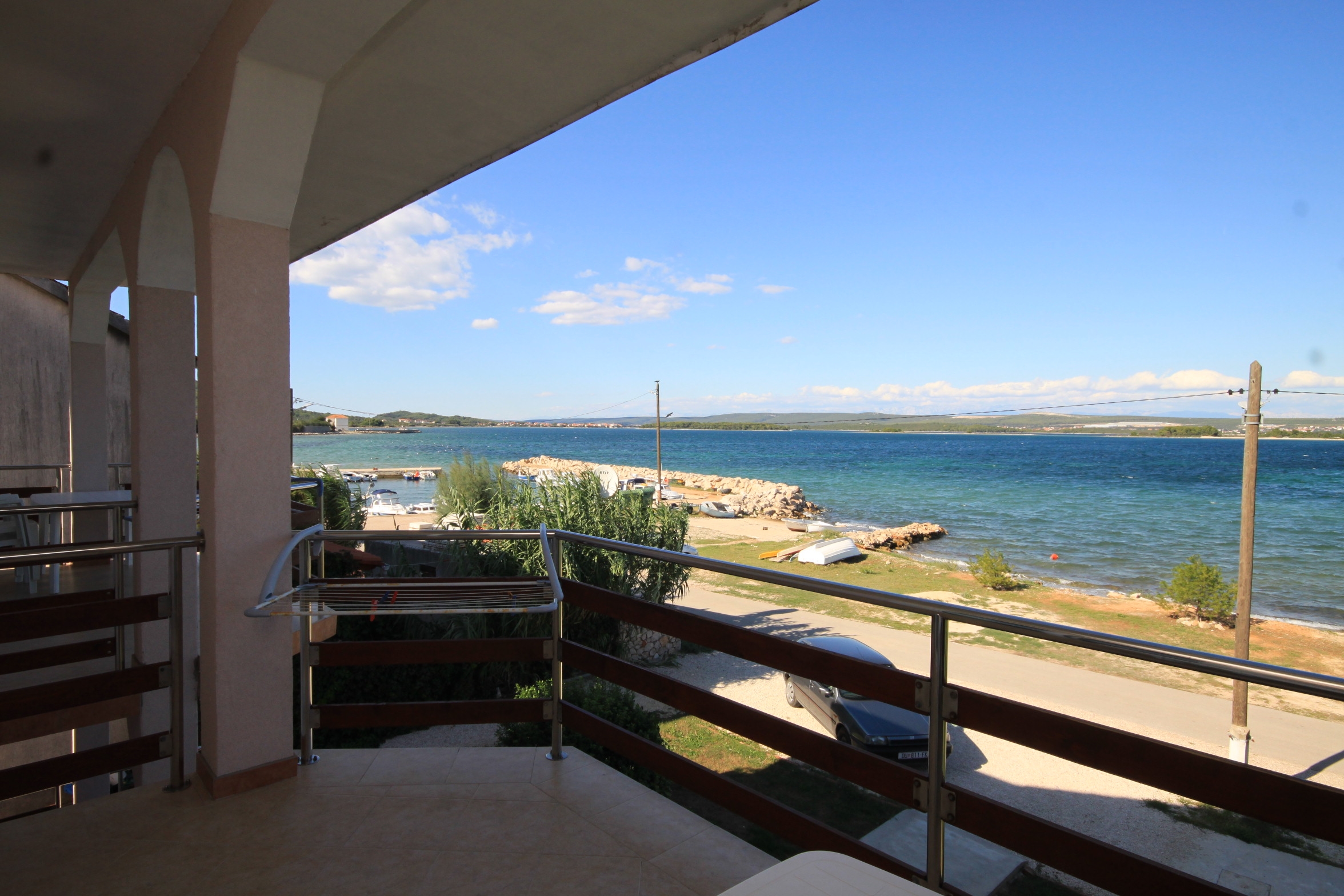 One bedroom apartment with terrace and sea view Kraj, Pašman (A-8247-e) One bedroom apartment with terrace and sea view Kraj, Pašman (A-8247-e)
