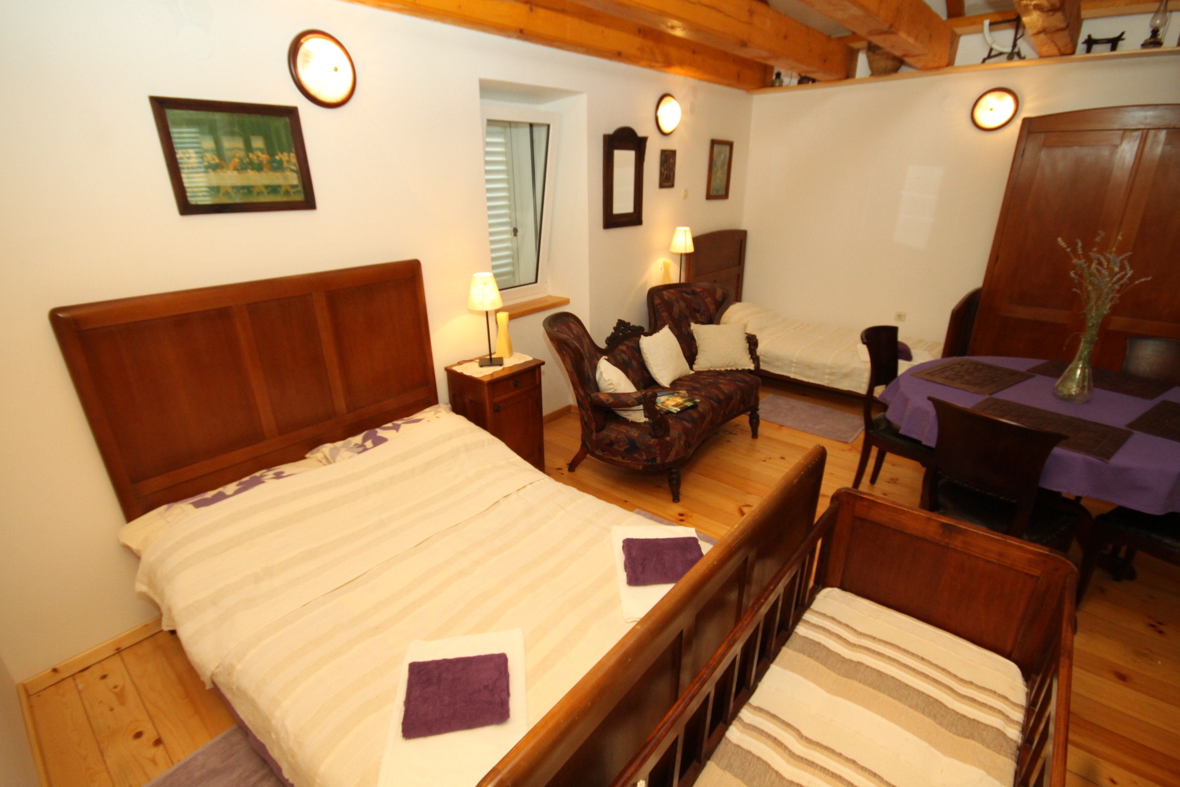 Four bedroom house with terrace and sea view Kukljica, Ugljan  K