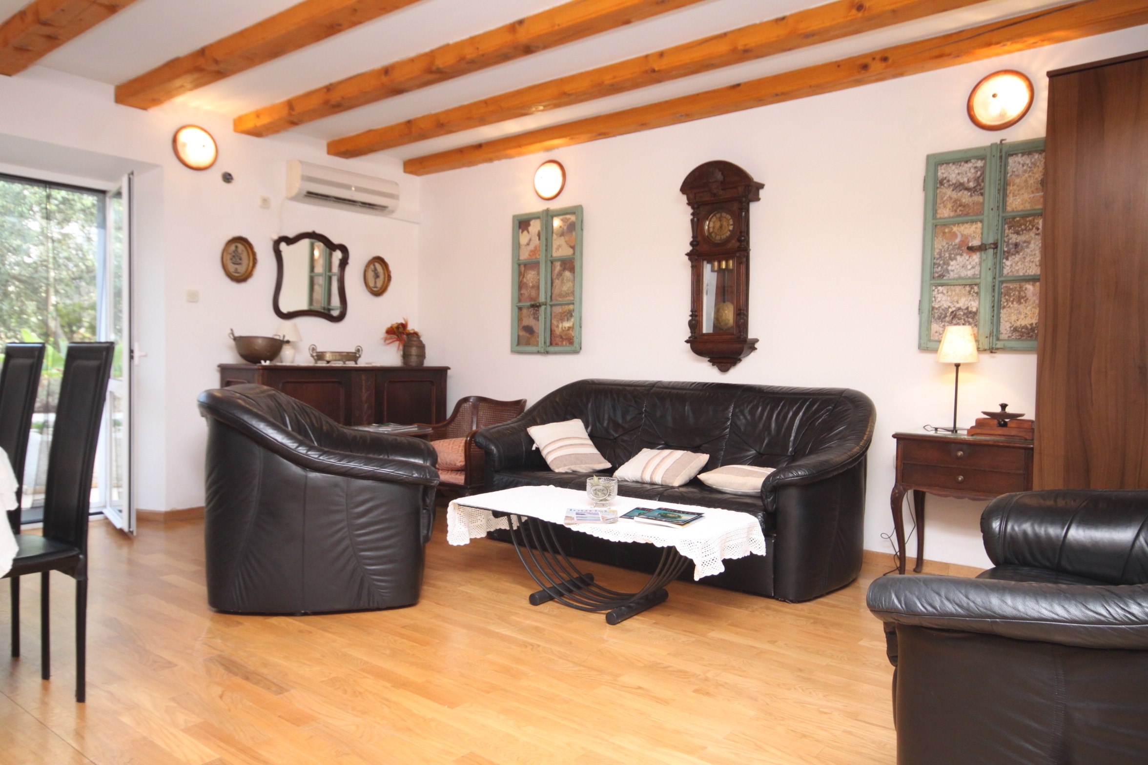 Four-bedroom house with terrace and sea view Kukljica, Ugljan (K-8251)