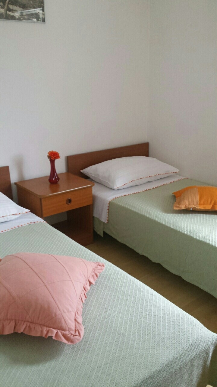 Two bedroom apartment near beach Kukljica, Ugljan  A-a