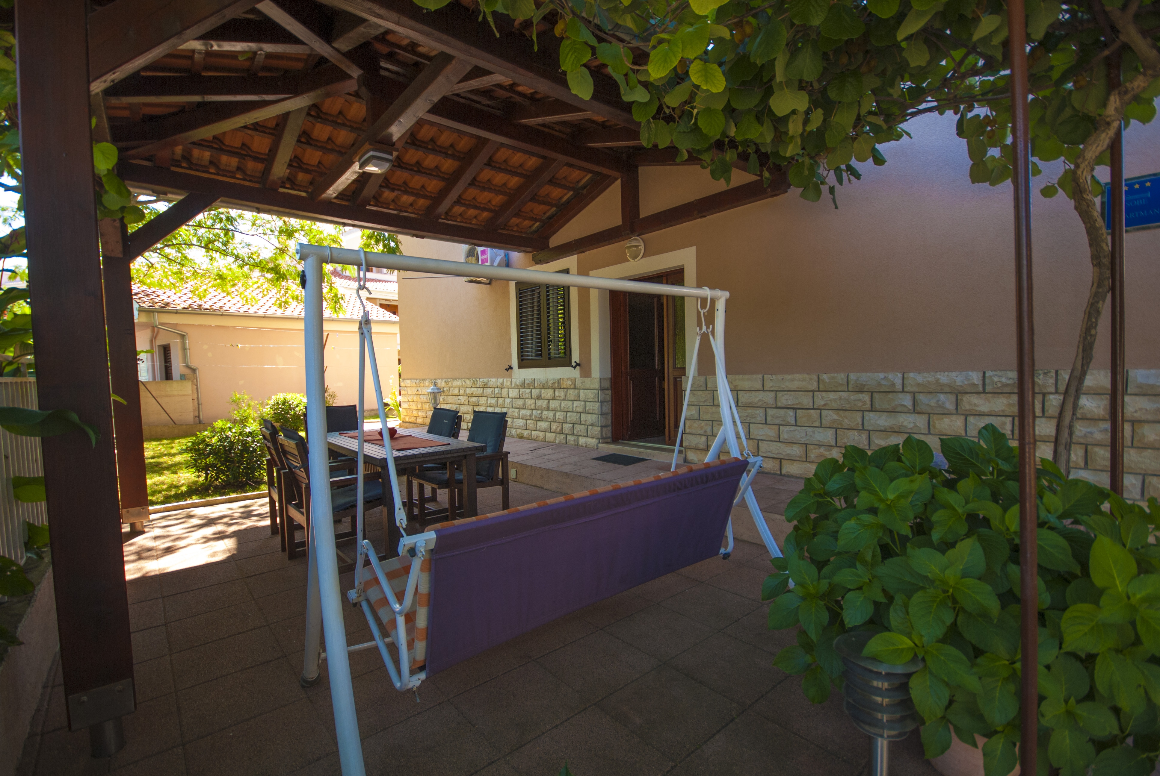 Two bedroom apartment with terrace Kukljica, Ugljan  A-f
