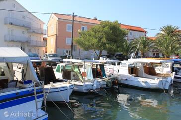 Property Kukljica, Ugljan, Property 8254 - Apartments near sea with pebble beach.