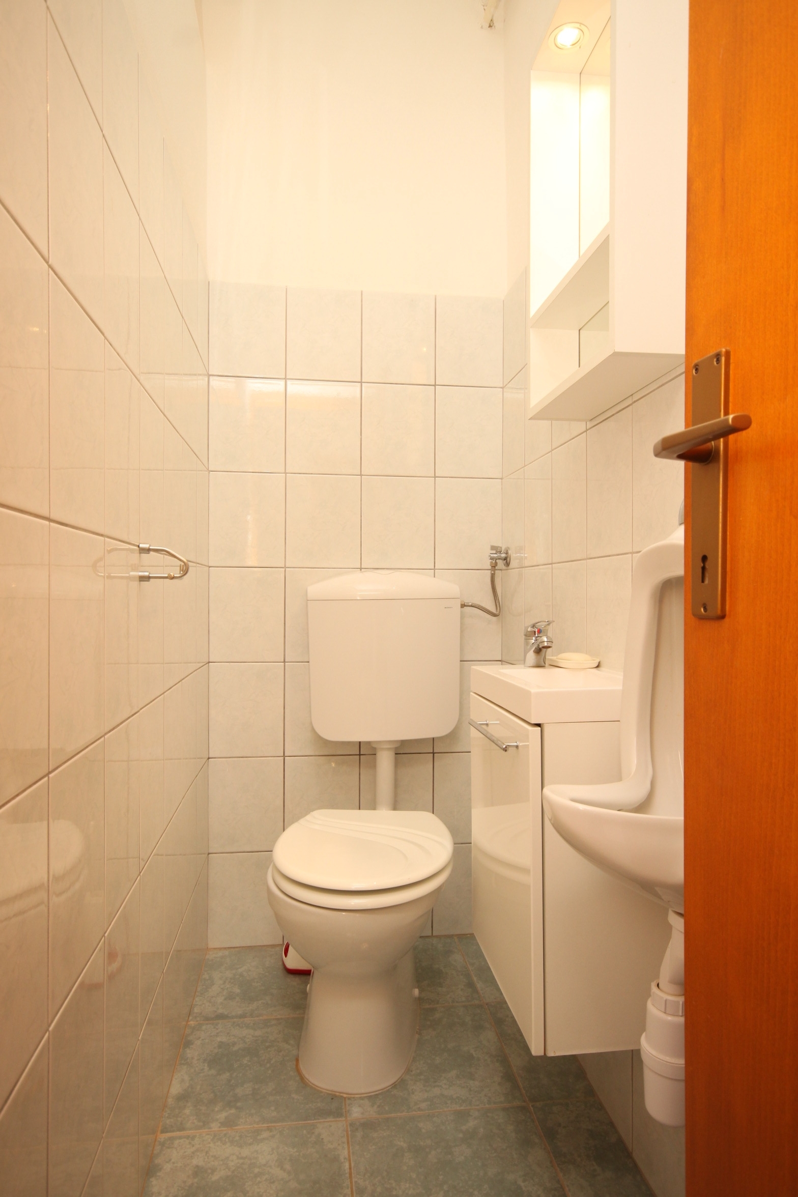 Three bedroom apartment with terrace and sea view Ugljan  A-a