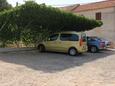 Parking lot Kraj, Pašman, Parking lot 8259 - Apartments with sandy beach.