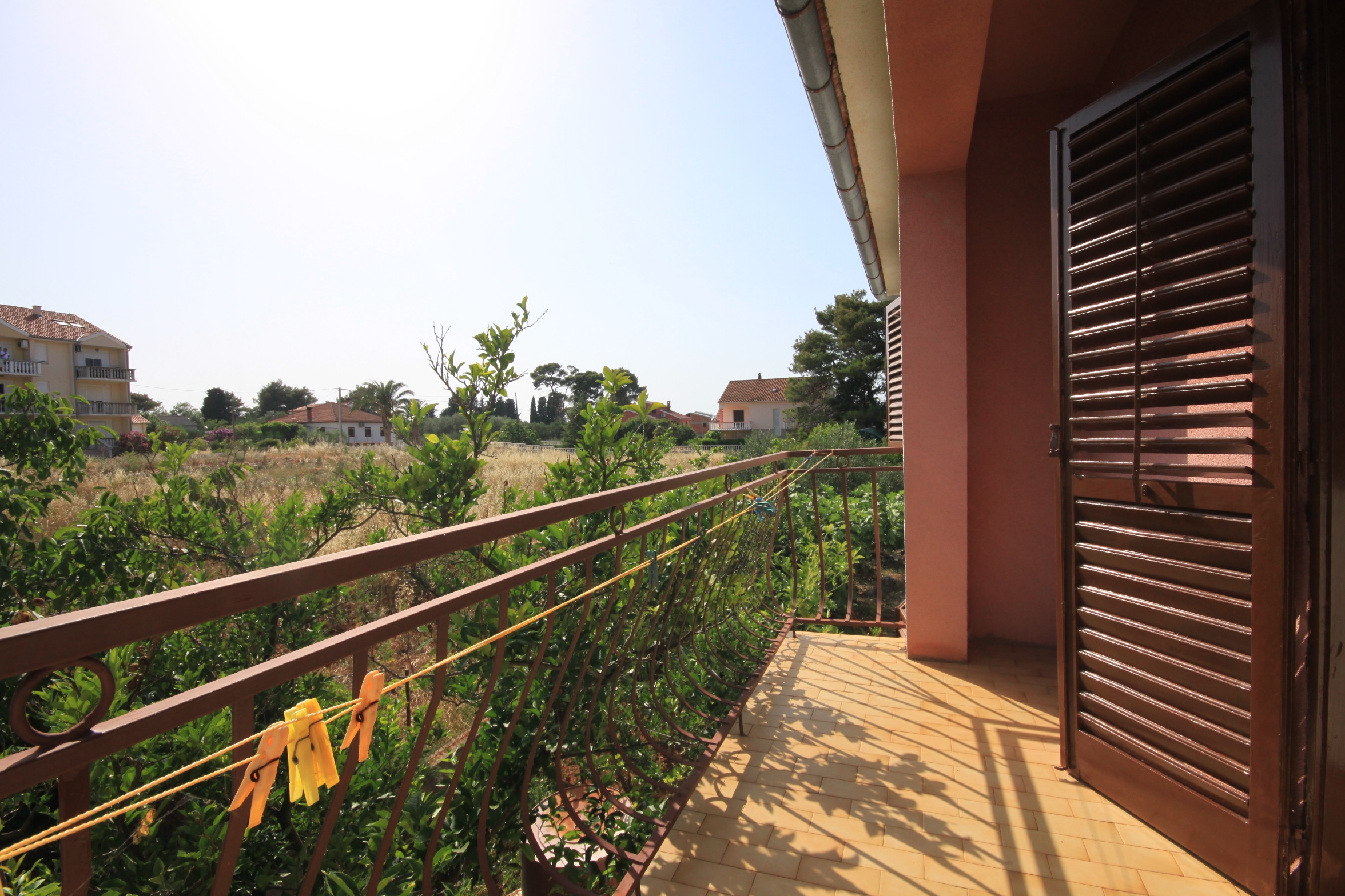 Four bedroom apartment with terrace and sea view Ugljan  A-a
