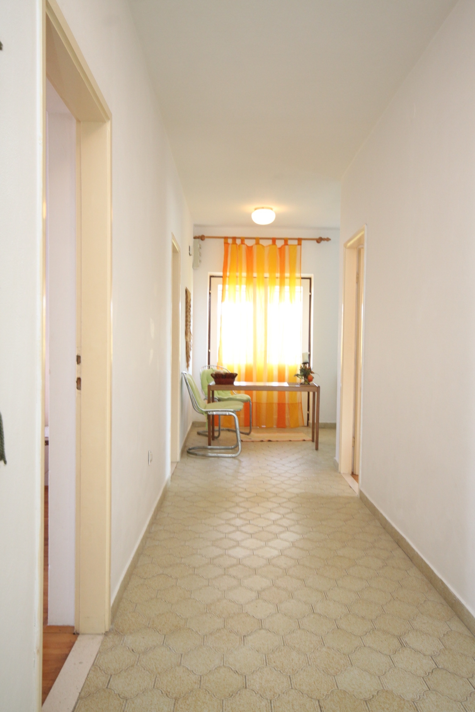 Four bedroom apartment with terrace and sea view Ugljan  A-a