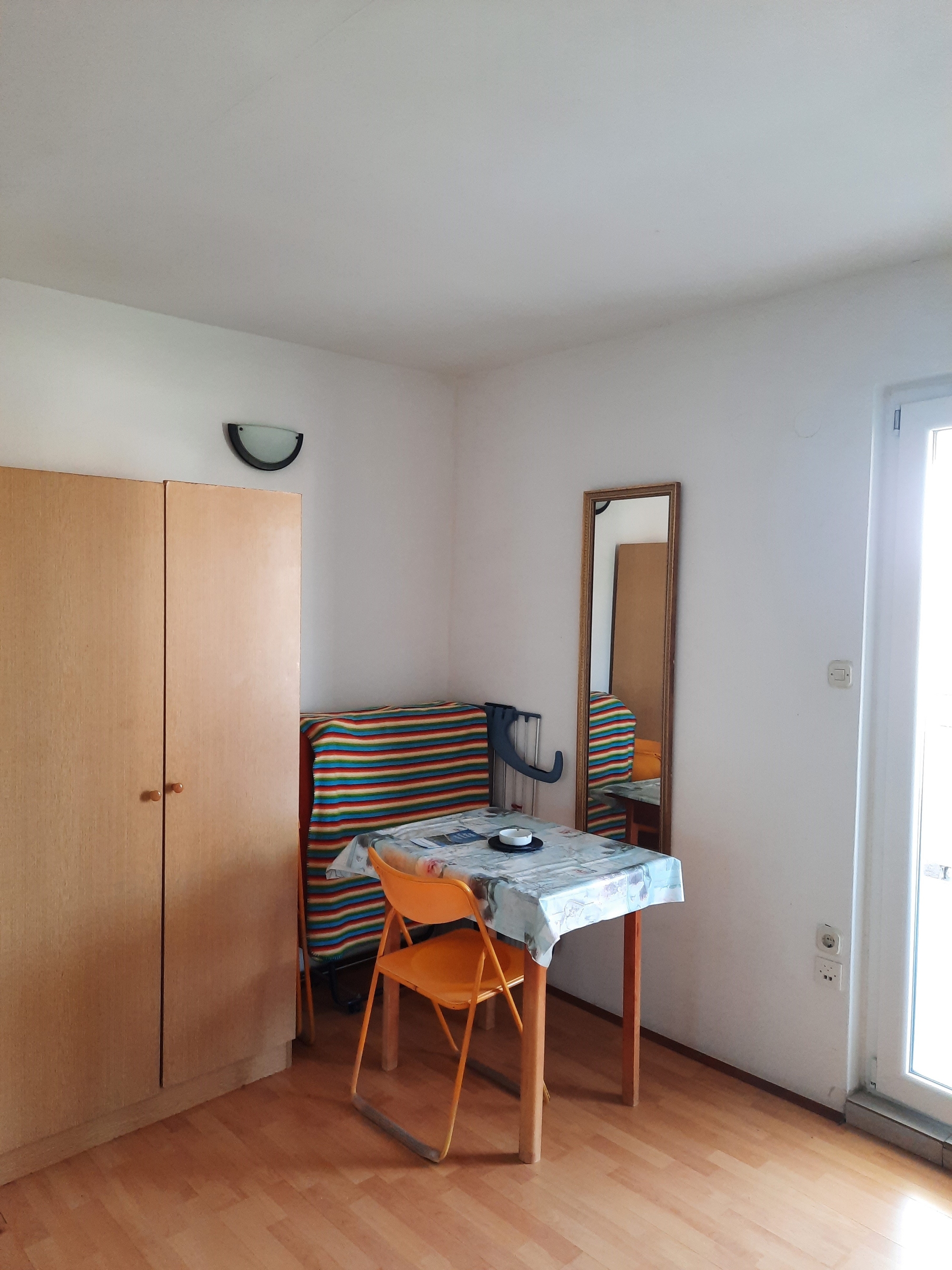 Studio flat with terrace Sušica, Ugljan (AS-8265-b)