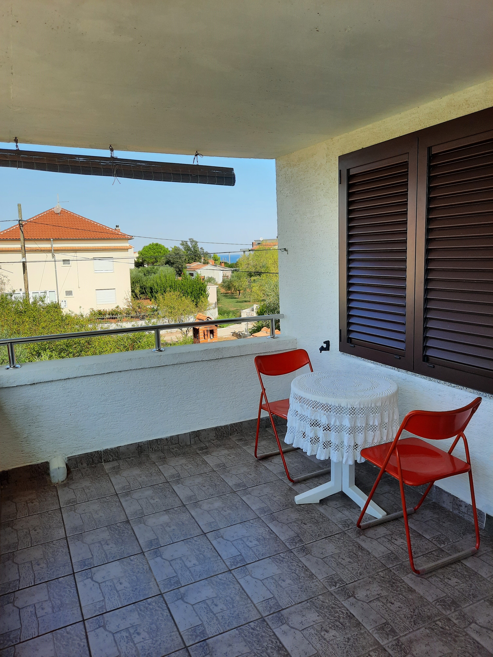 Studio flat with terrace Sušica, Ugljan (AS-8265-b)