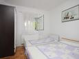 Bedroom Preko, Bedroom in the apartment, (pet friendly).