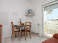 Dining room Preko, Dining room in the apartment, air condition available and (pet friendly).